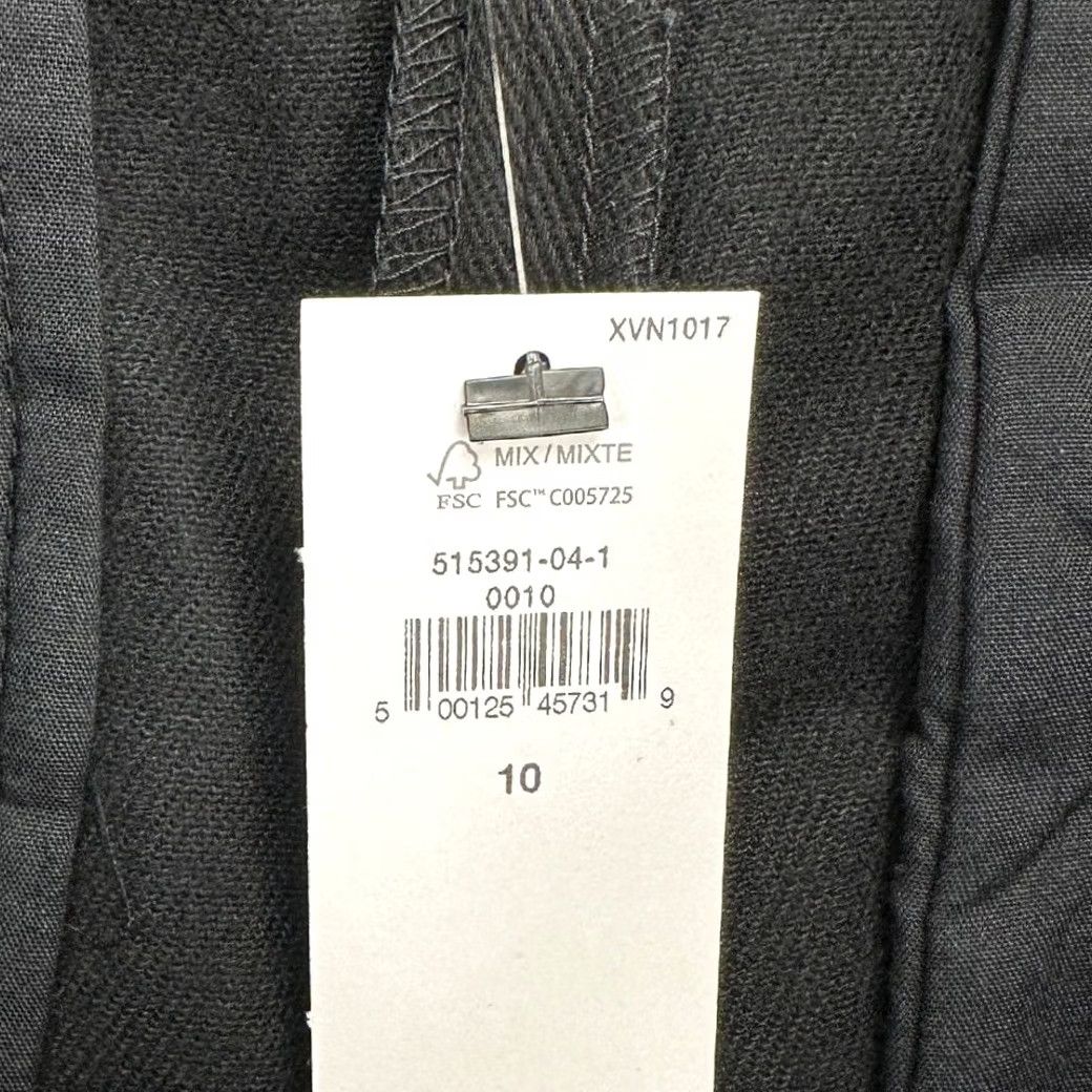 Banana Republic VINTAGE Banana Republic Pants? No, not vintage. Banana Republic Pull On Pants Women 10 Black High Rise Tapered Belted Pocket NEW Size 32" / US 10 / IT 46 - 5 Thumbnail