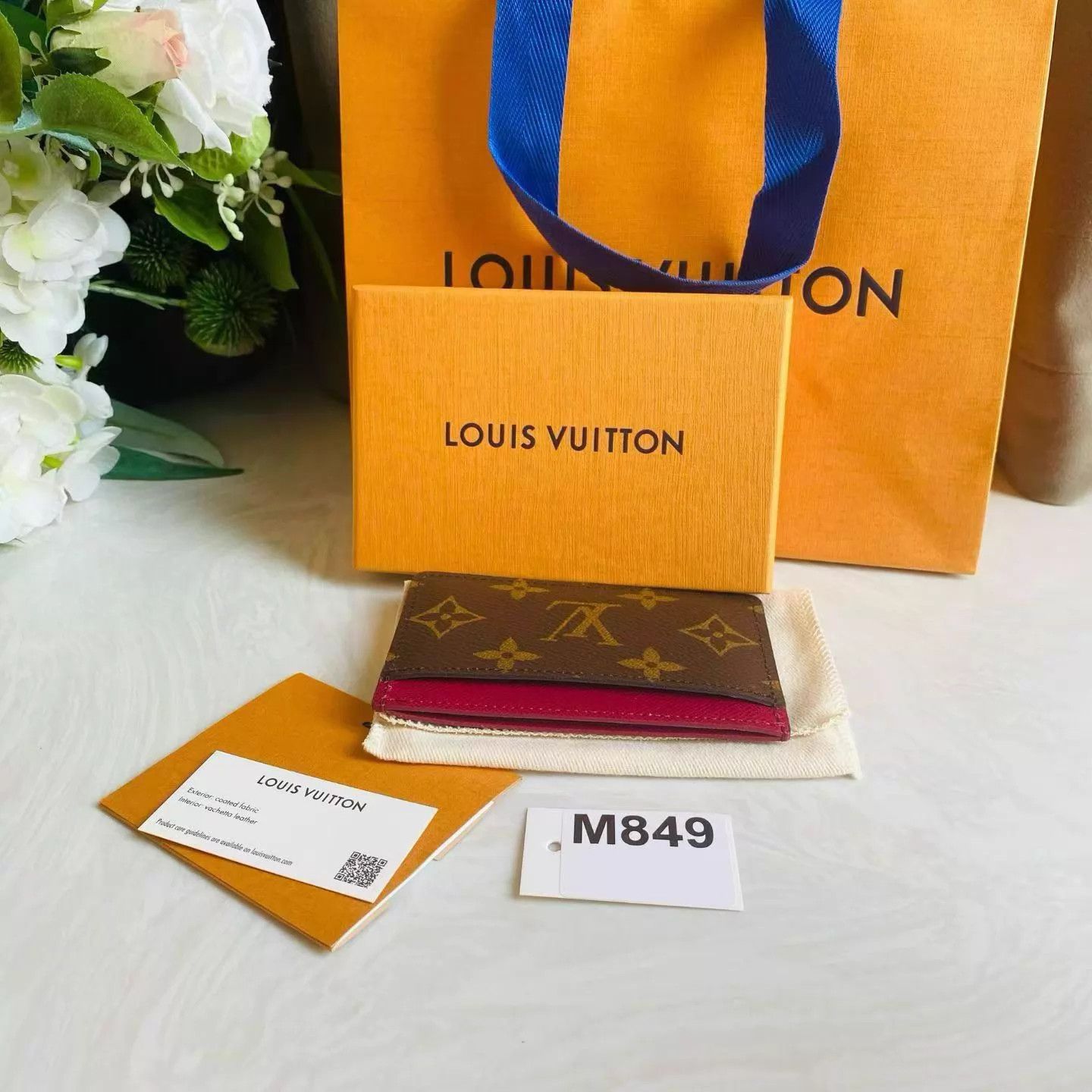 Louis Vuitton LV Brown Monogram Chip Card Holder (Mint, D.B., Box) Size ONE SIZE - 4 Thumbnail