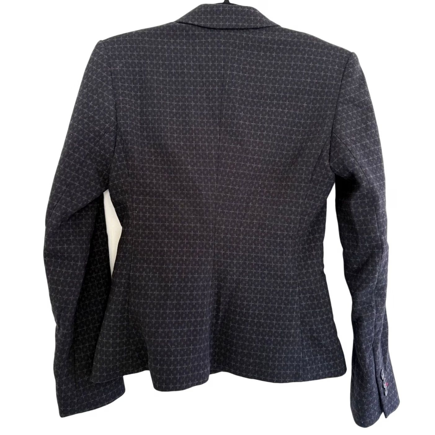 Express Express Navy Geometric Pattern Collared Blazer - Women’s 4, Single-Breasted, Notch Lapel, Pockets, Jacket, Blazer, Pant Suit, NWOT Size S / US 4 / IT 40 - 2 Thumbnail