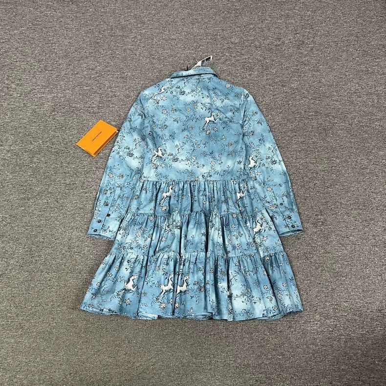 Louis Vuitton Louis Vuitton Blue Floral Dress Size 38-2506 Size M / US 6-8 / IT 42-44 - 2 Thumbnail