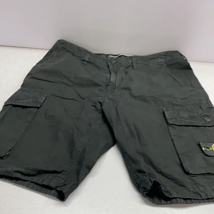 Stone Island Stone Island Black Casual Shorts for Men -2506 Size US 32 / EU 48 - 5 Thumbnail