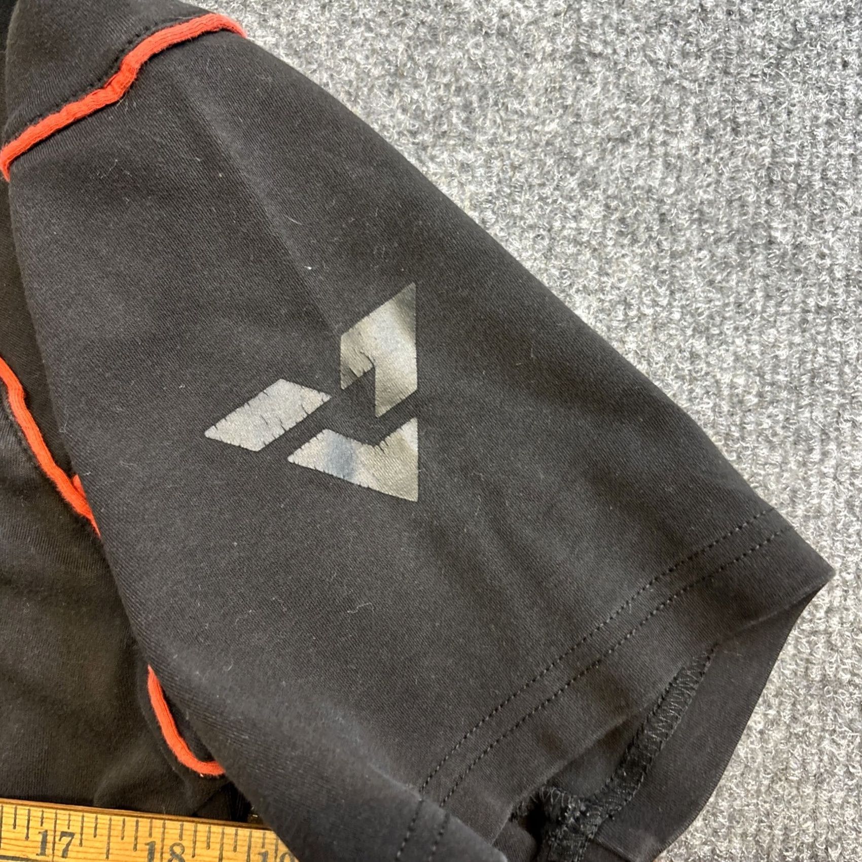 Vintage VINTAGE? No. But use: Xbox T-Shirt Men M Black 2020 Series X Scarlett Launch Edition Meta Size US M / EU 48-50 / 2 - 7 Thumbnail