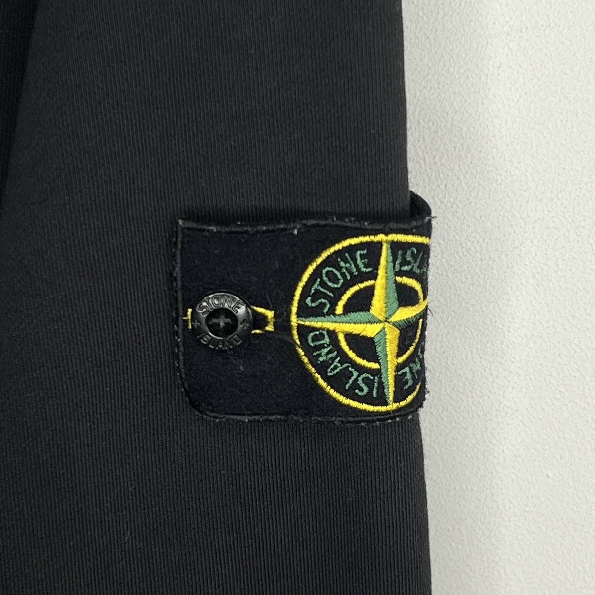 Stone Island Stone Island Hoodie Sweatshirt Hooded Black Patch Logo Size US L / EU 52-54 / 3 - 6 Thumbnail