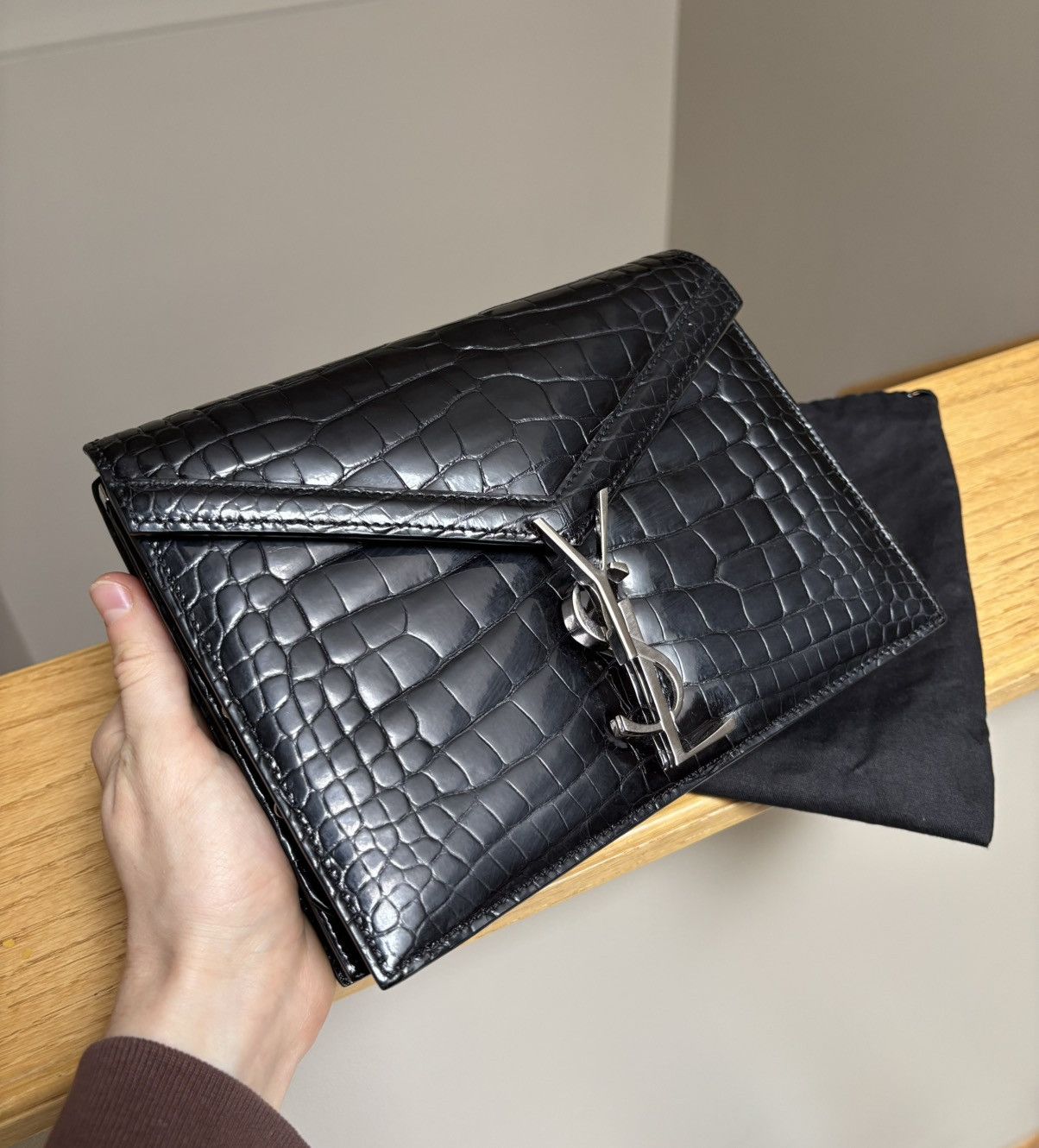 Saint Laurent Paris $25k Retail - Saint Laurent Crocodile Black Cassandra Bag Size ONE SIZE - 5 Thumbnail