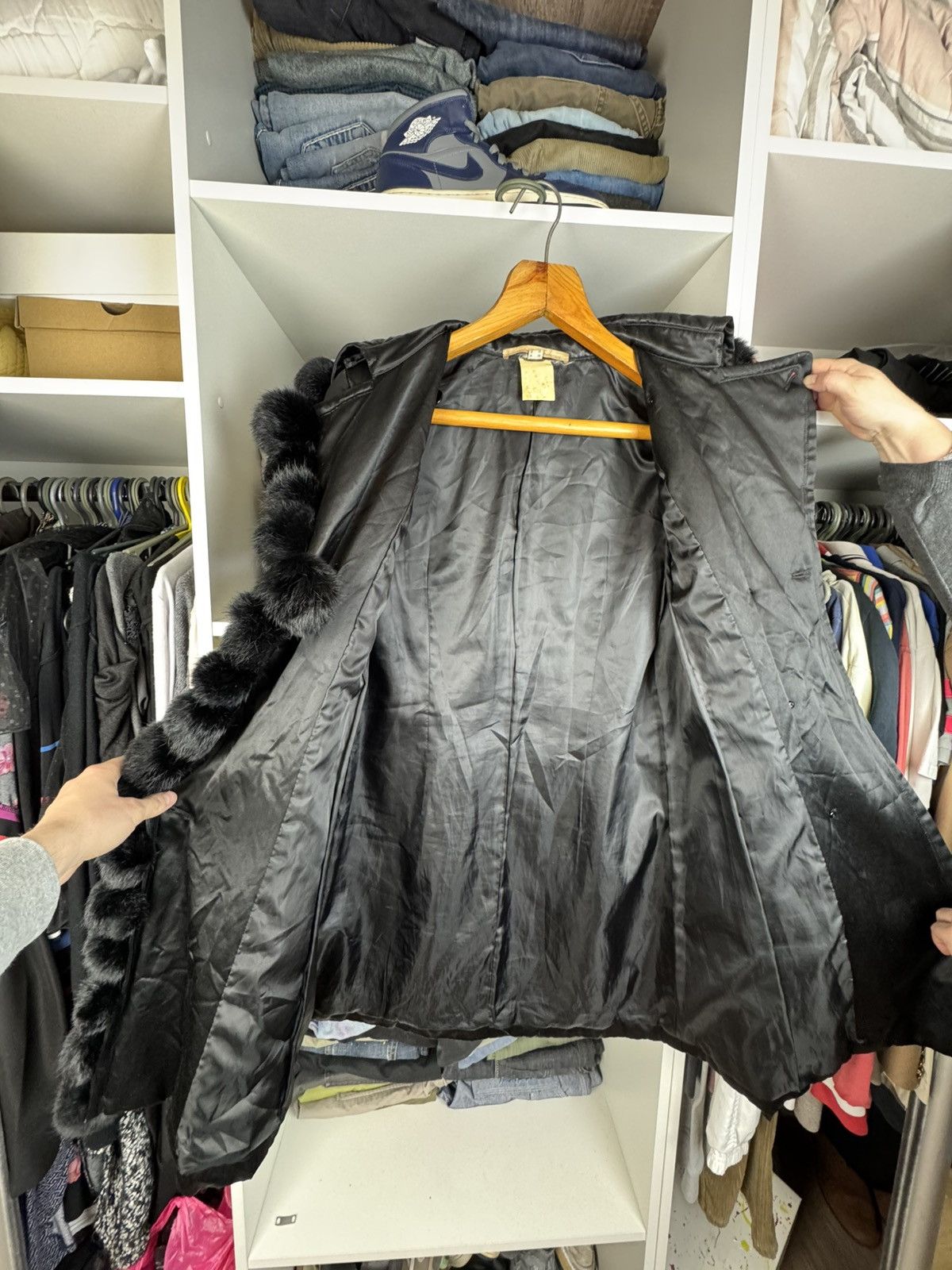 Roberto Cavalli Class Roberto Cavalli Women’s Black Coat with Fur Trim Size M / US 6-8 / IT 42-44 - 7 Thumbnail