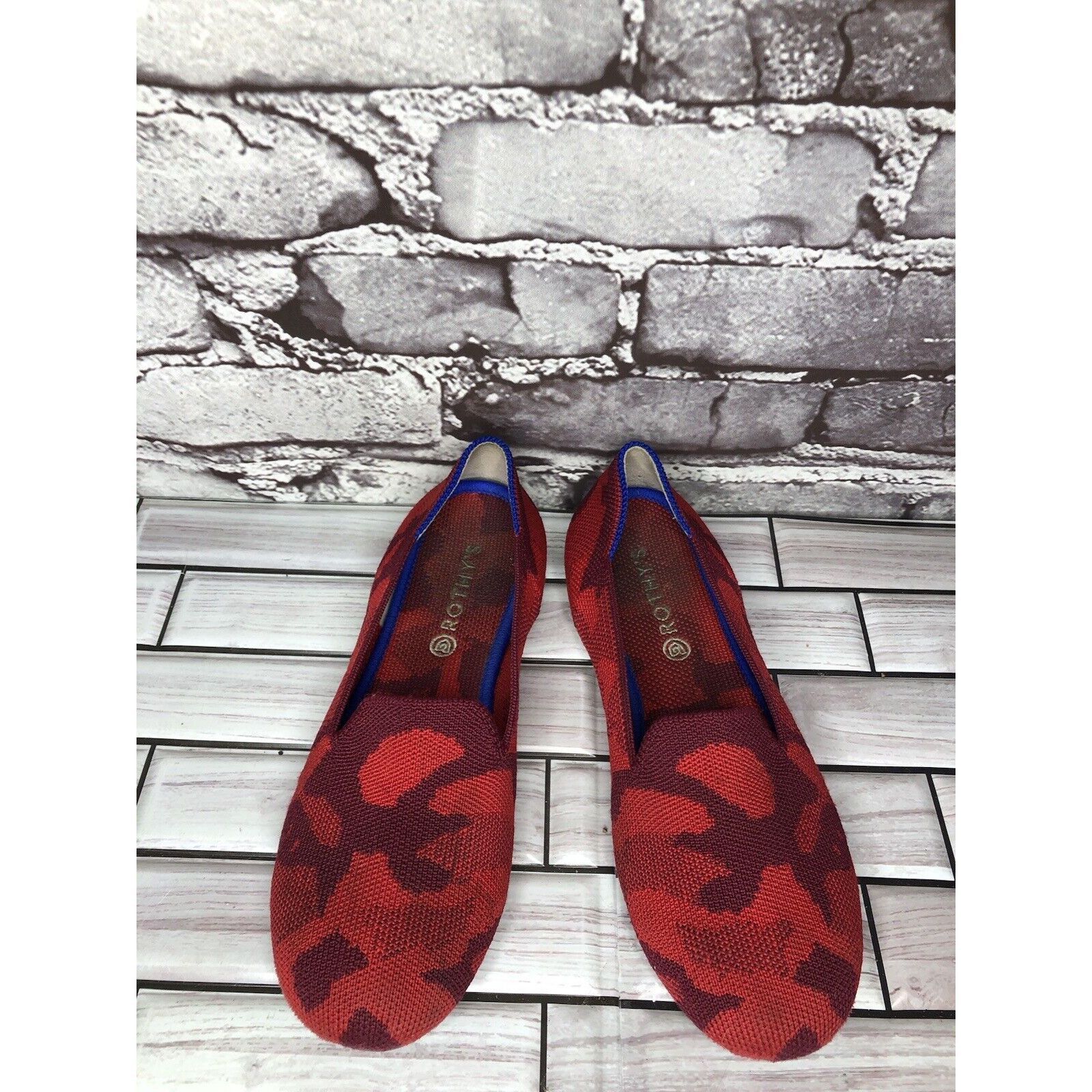 Other Rothy’s Red Camo Fabric Knit Round Toe Slip On Flats Shoes W Size US 4.5 / IT 34.5 - 13 Thumbnail