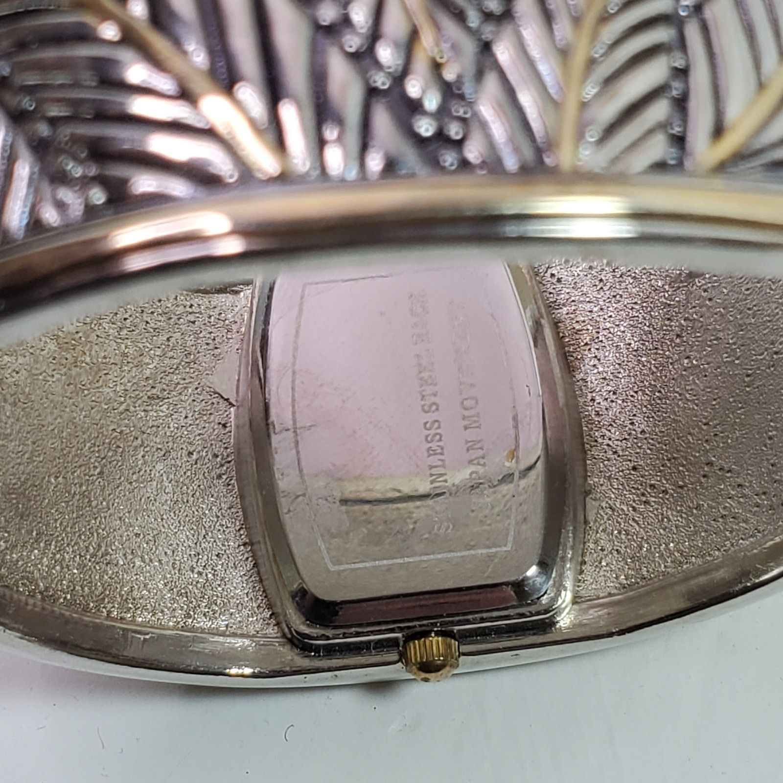 The Unbranded Brand Casual Career Statement Wristwatch Clamp Gold & Silver Tone Size ONE SIZE - 5 Thumbnail