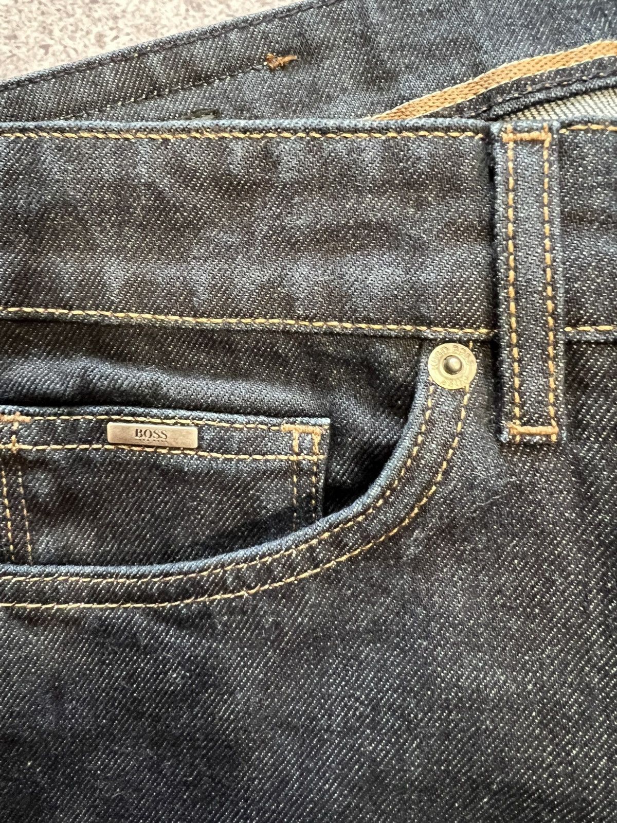 Hugo Boss HUGO BOSS Italian denim Jeans 36/32 Selvedge Size US 36 / EU 52 - 6 Thumbnail