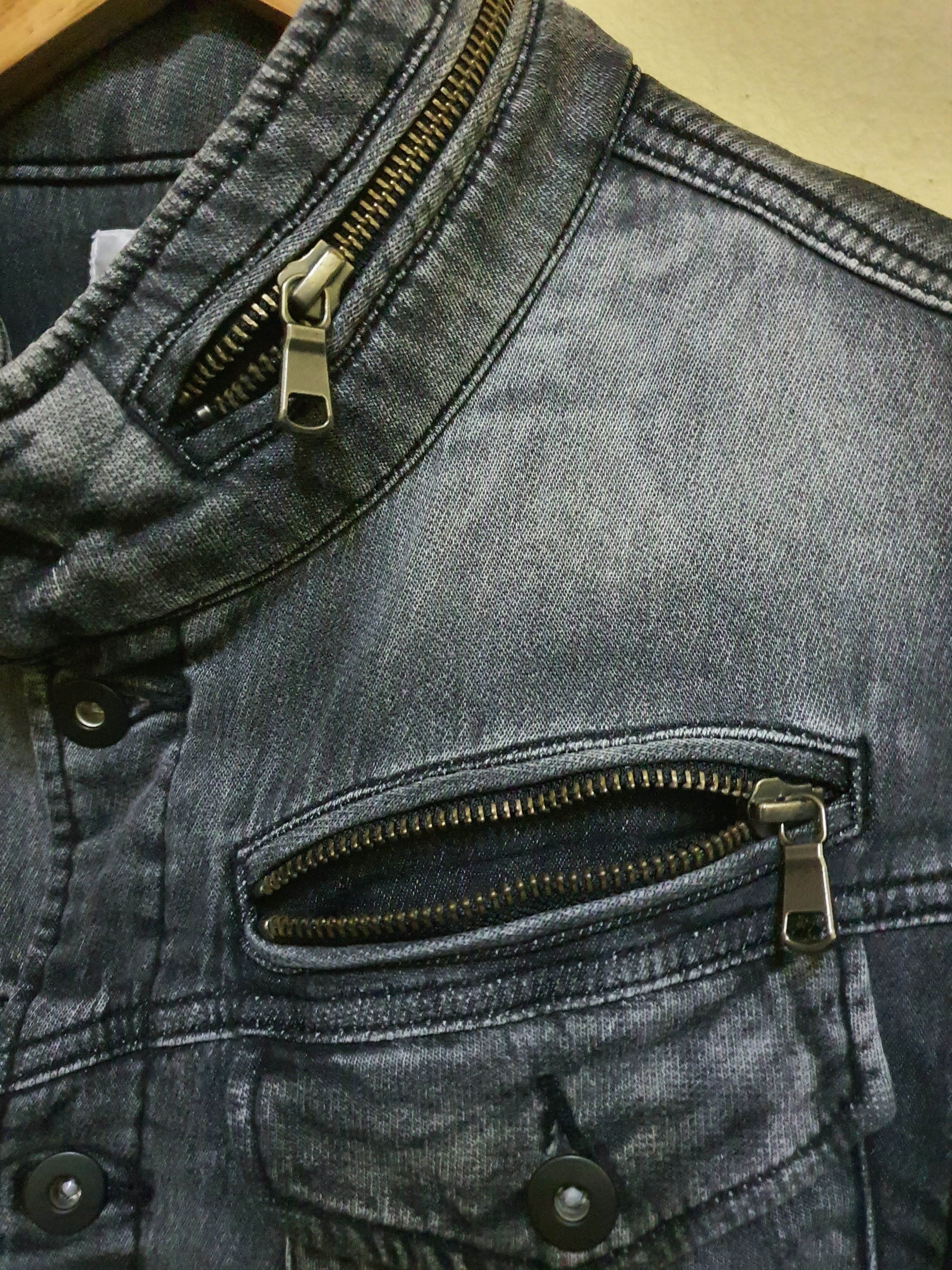 Japanese Brand Voguish Punk/Distressed/Washed Denim Jacket Size US M / EU 48-50 / 2 - 5 Thumbnail