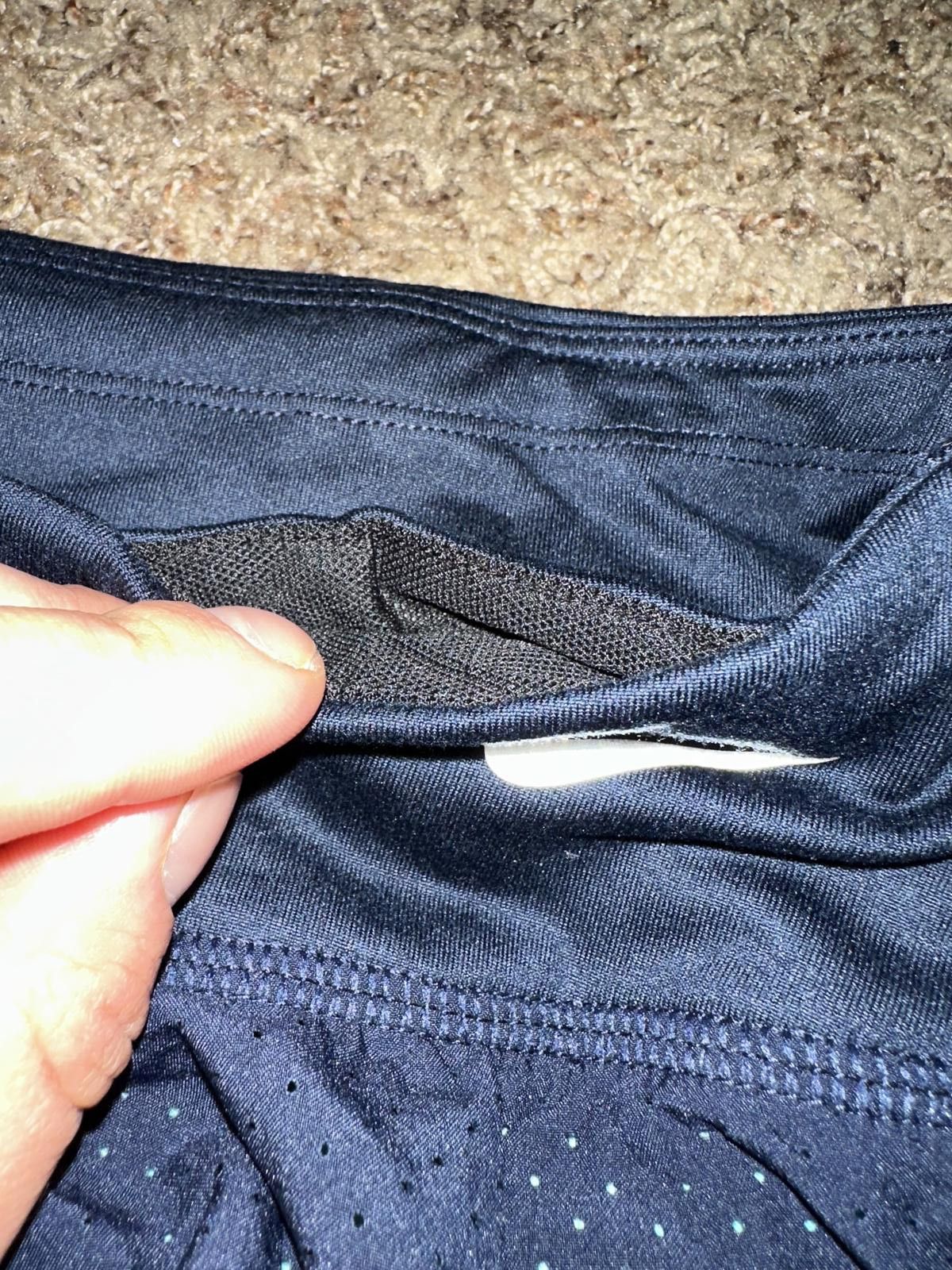 Nike Nike Women’s Dri-Fit Rival Perforated 2-In-1 Running Shorts Size 28" / US 6 / IT 42 - 9 Thumbnail