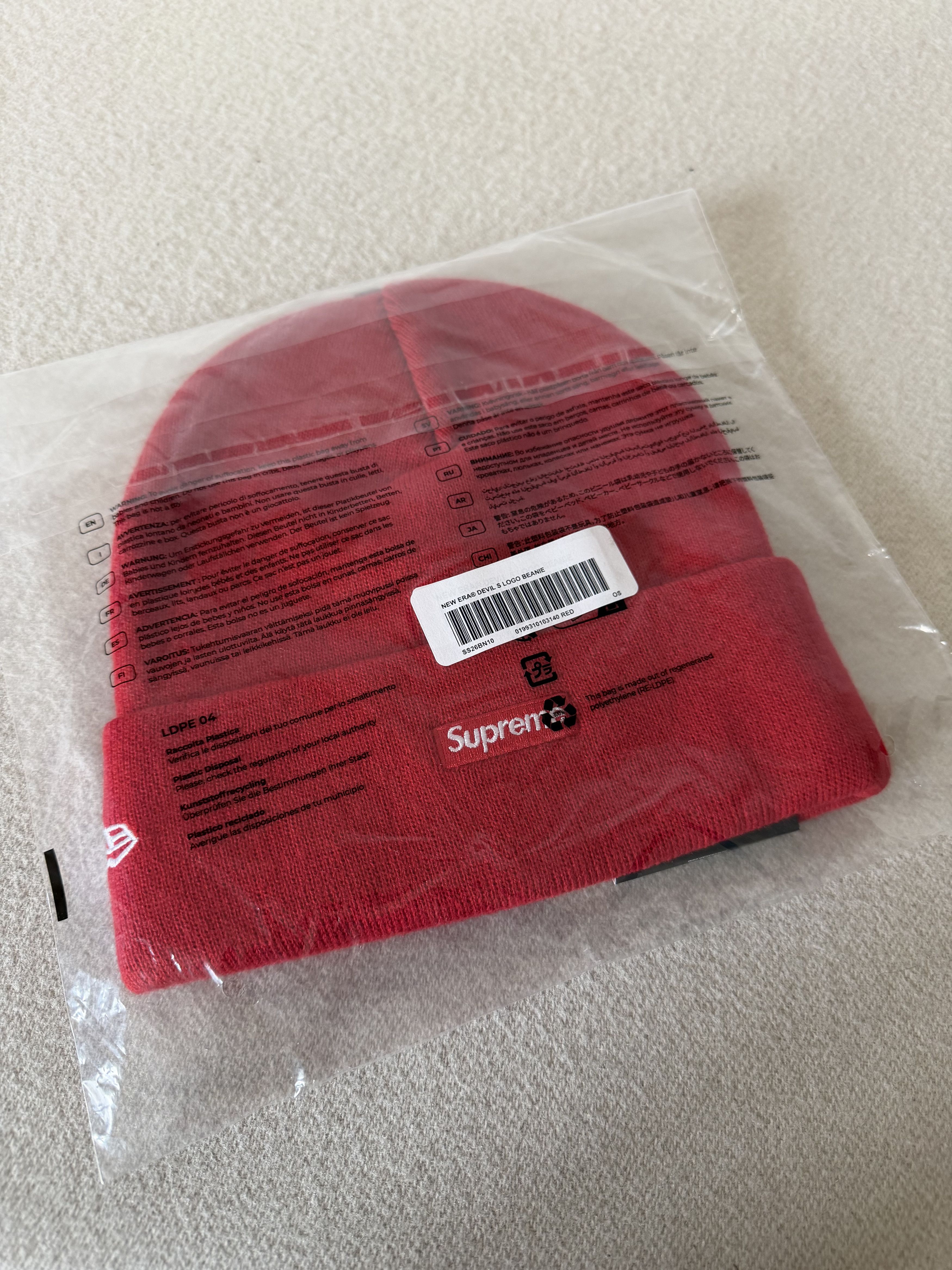 New Era × Supreme Supreme New Era Devil S Logo Beanie in Red Size ONE SIZE - 2 Thumbnail