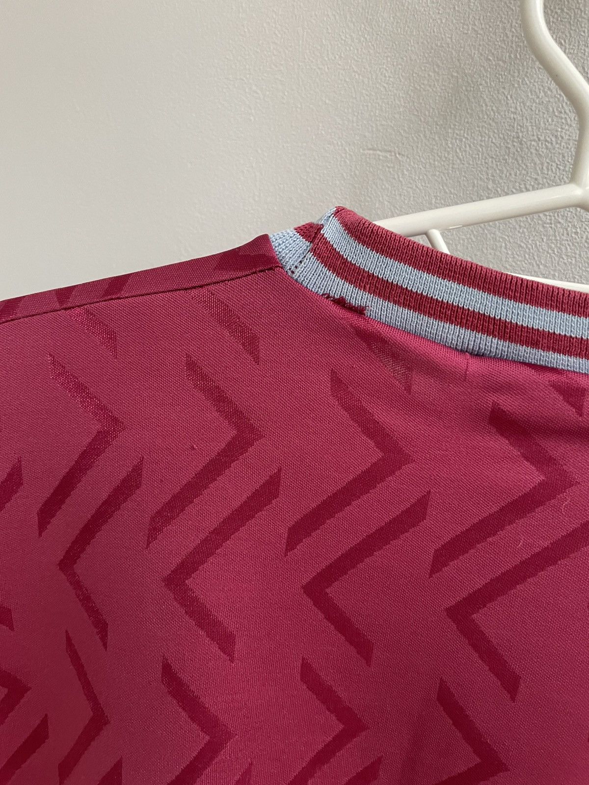 Vintage Bobby Moore West Ham United 1993 1994 1995 Football Shirt Size US XXL / EU 58 / 5 - 25 Thumbnail