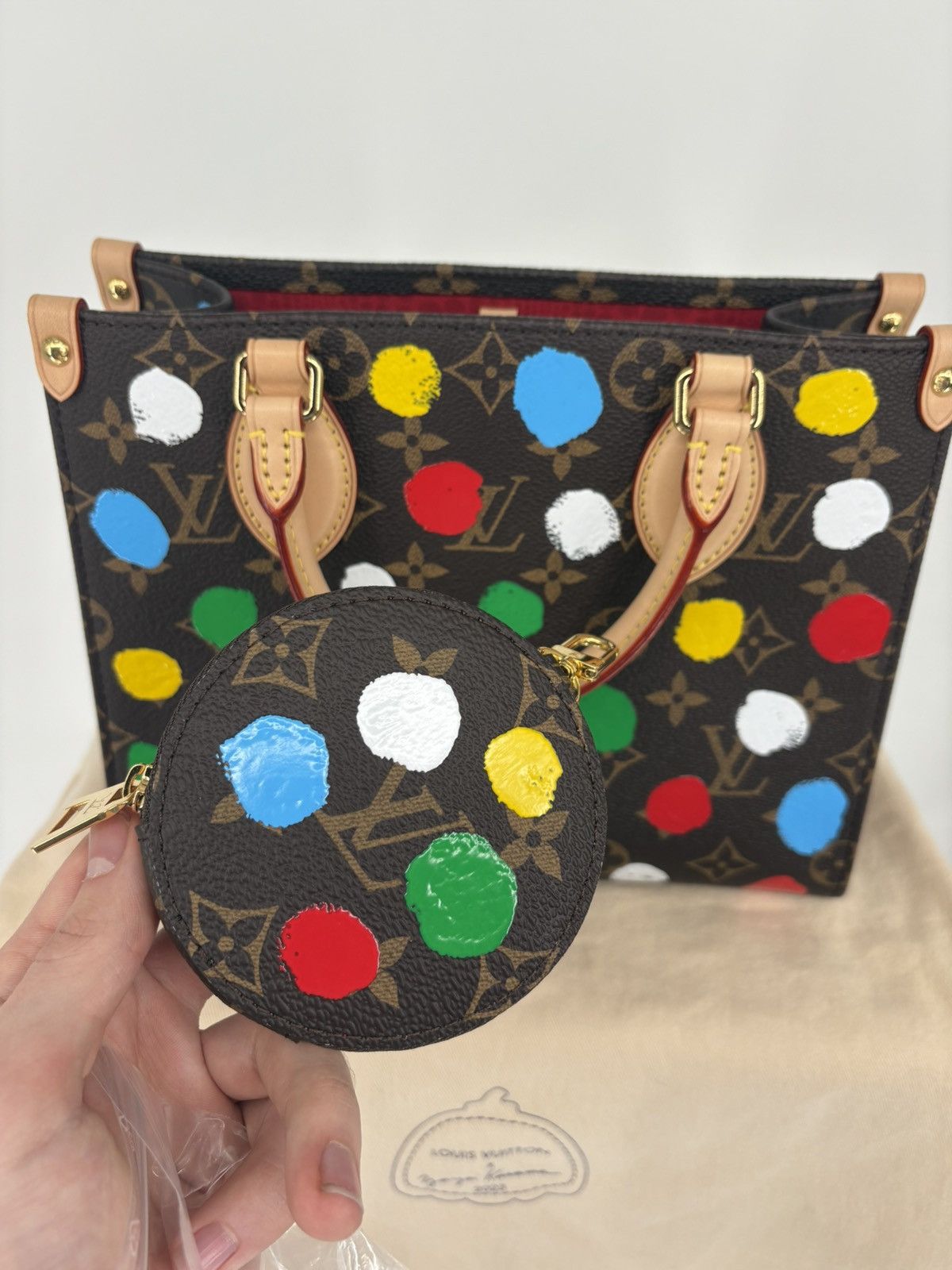 Louis Vuitton Louis Vuitton x YK OnTheGo PM Bag Size ONE SIZE - 4 Thumbnail