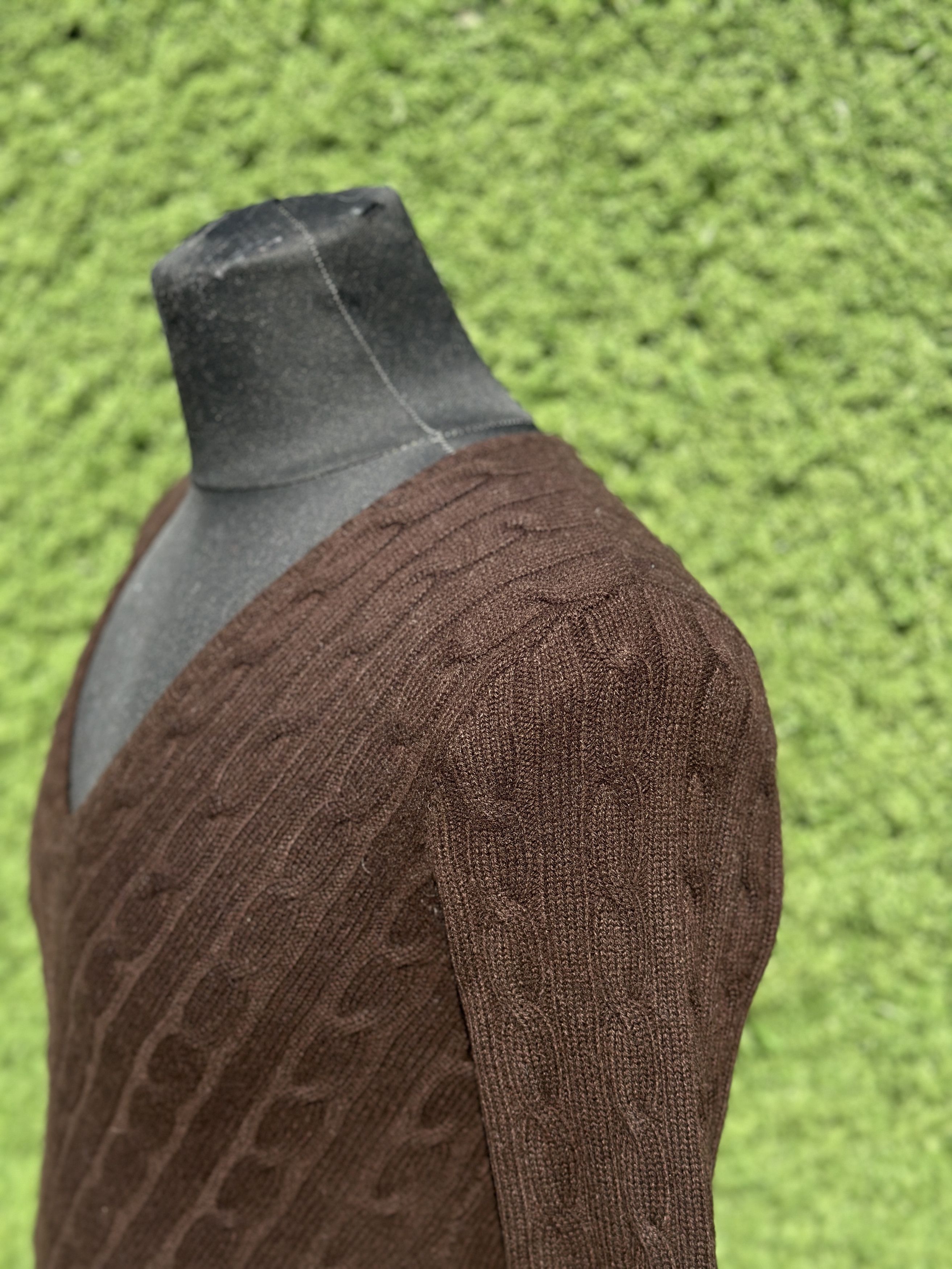Ralph Lauren Black Label Ralph Lauren Black Label Cashmere Knit V Neck Sweater Slim M Size M / US 6-8 / IT 42-44 - 4 Thumbnail