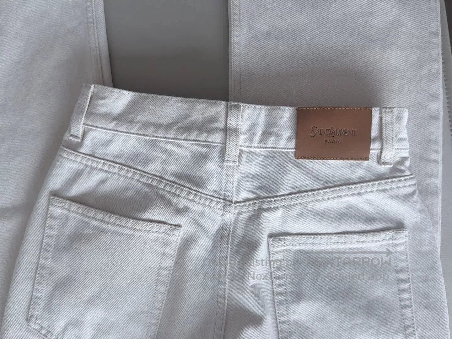 Saint Laurent Paris Saint Laurent High-Waist Flared Jeans. Size 26" / US 2 / IT 38 - 5 Thumbnail