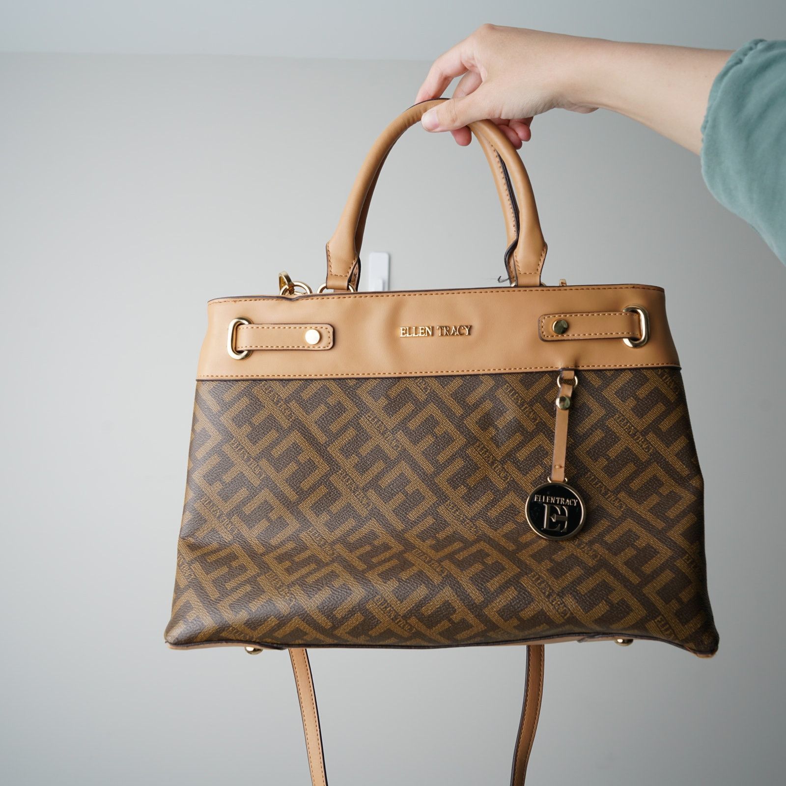Ellen Tracy Ellen Tracy Logo Print Coated Canvas Satchel Handbag Strap Size ONE SIZE - 6 Thumbnail