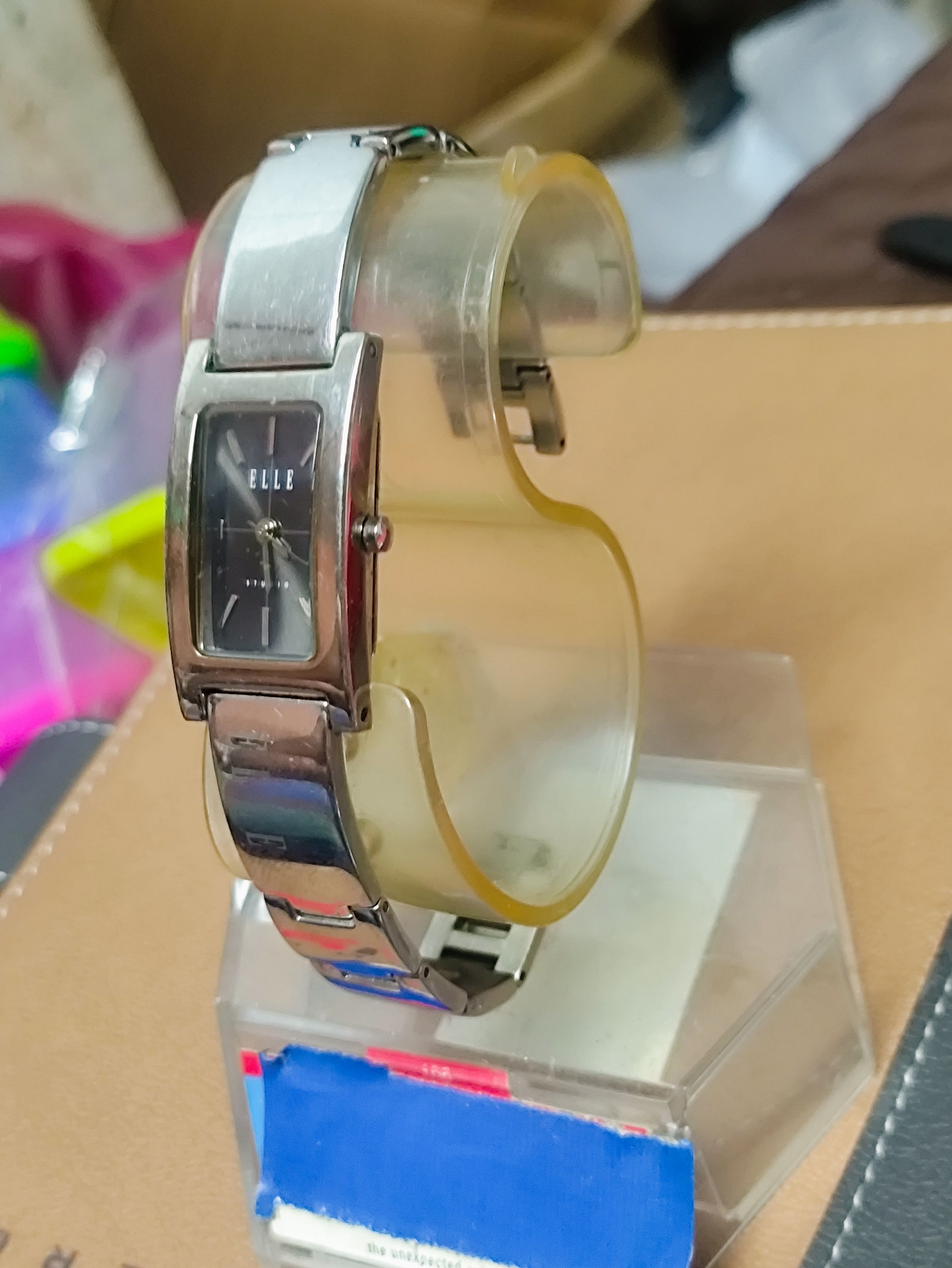 Vintage Vintage 💥 ELLE QUARTZ WATCH (JAPAN MADE) Size ONE SIZE - 3 Thumbnail