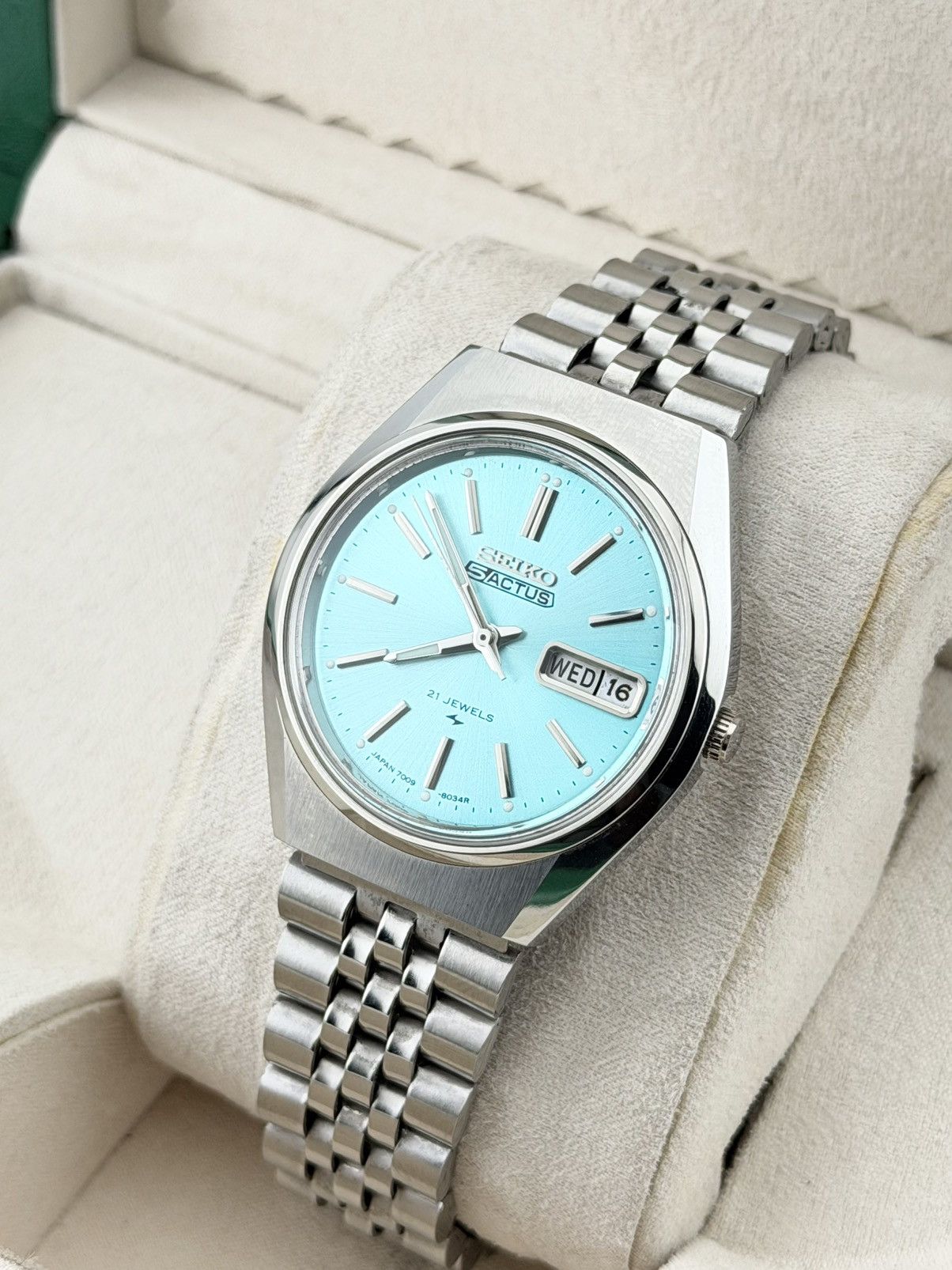 Seiko Seiko 5 Automatic Sky Blue Dial Mens Vintage Watch Size 36 - 5 Thumbnail
