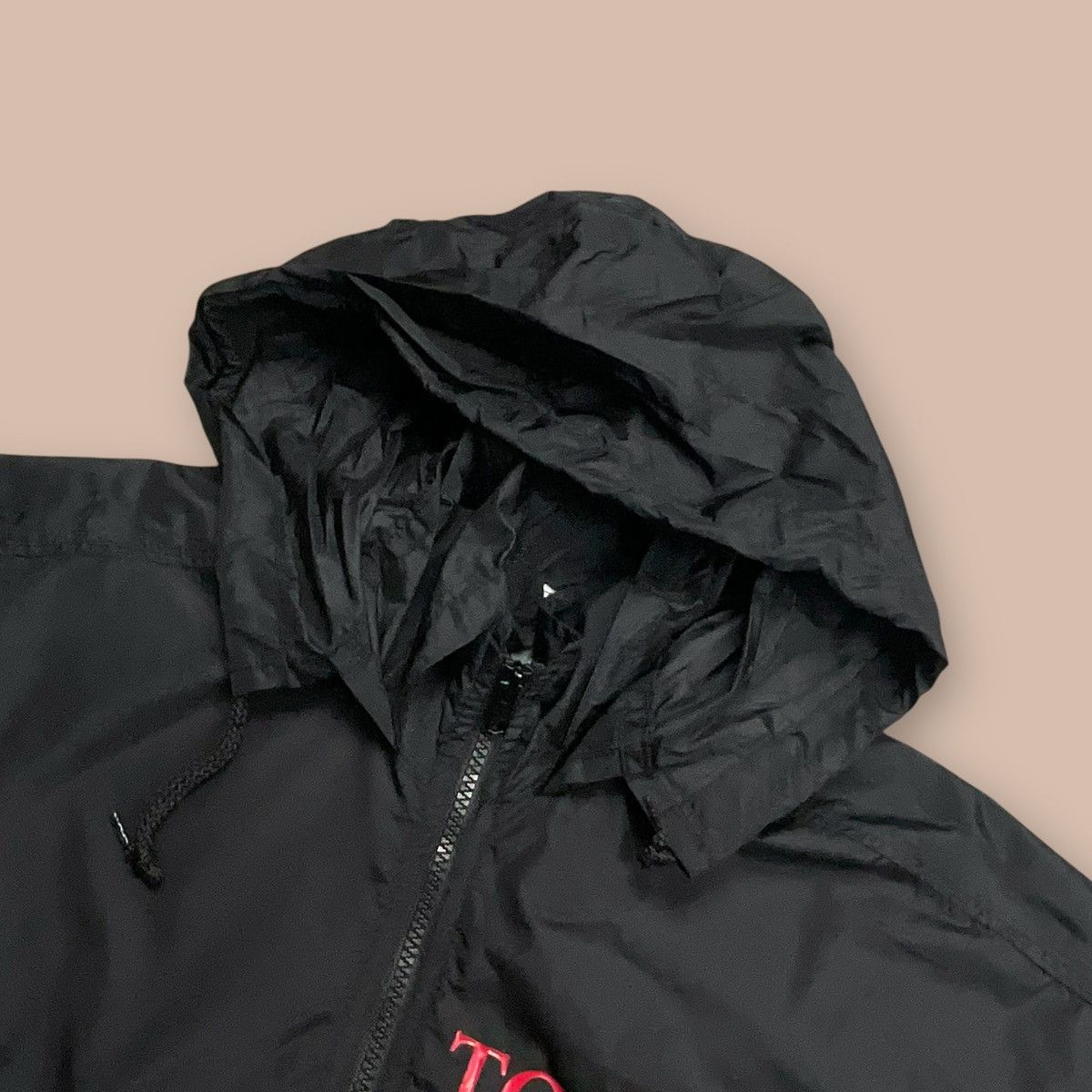 Anime Vintage Cospa X Evangelion "Tokyo-3 NERV" Nylon Hoodie Size US XXL / EU 58 / 5 - 15 Thumbnail
