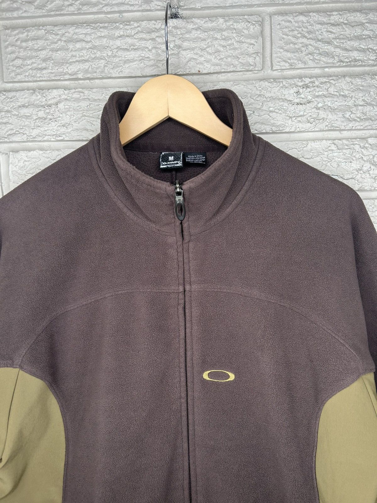 Oakley Vintage Oakley Software Style Zip Up Fleece Sweater Size US M / EU 48-50 / 2 - 2 Thumbnail