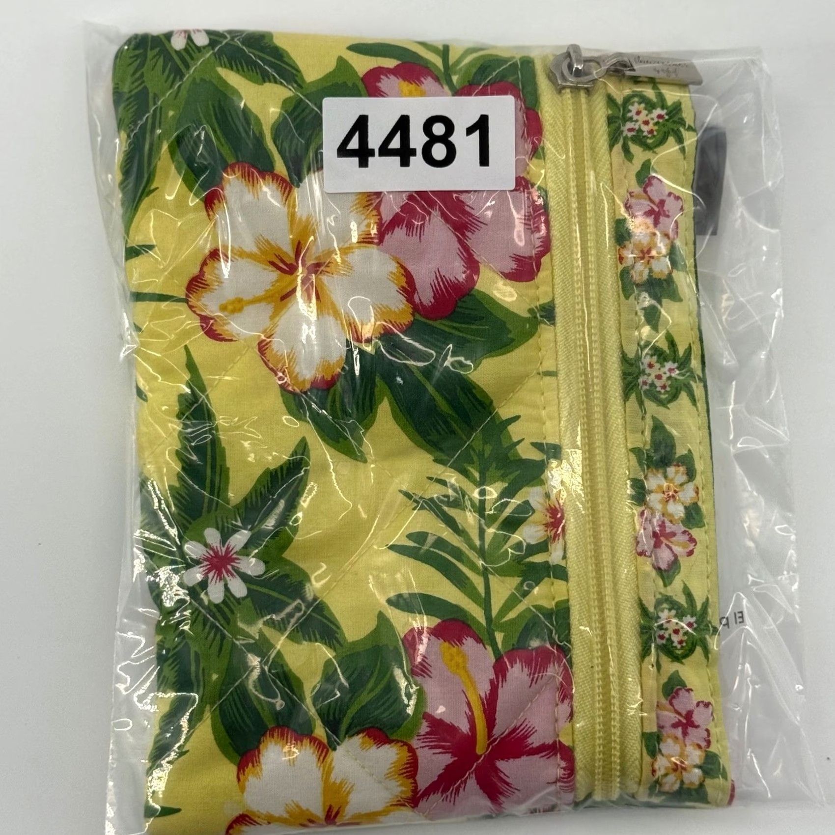 Vintage VINTAGE Americana by Sharif Pouch Yellow Floral Quilted Zipper Wallet Bag Size ONE SIZE - 7 Thumbnail