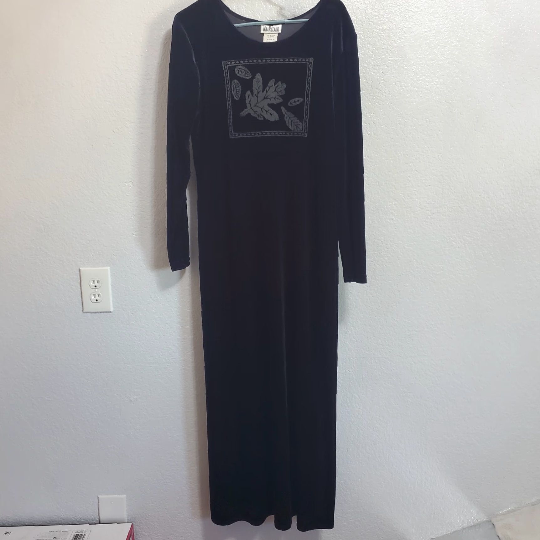 Vintage VINTAGE Nina Piccalino Velvet Maxi Dress Blue Long Sleeve Round Neck Empire Waist 12 Women Bohemian Nature Fall Winter Gently Pre-Owned Size XL / US 12-14 / IT 48-50 - 2 Thumbnail