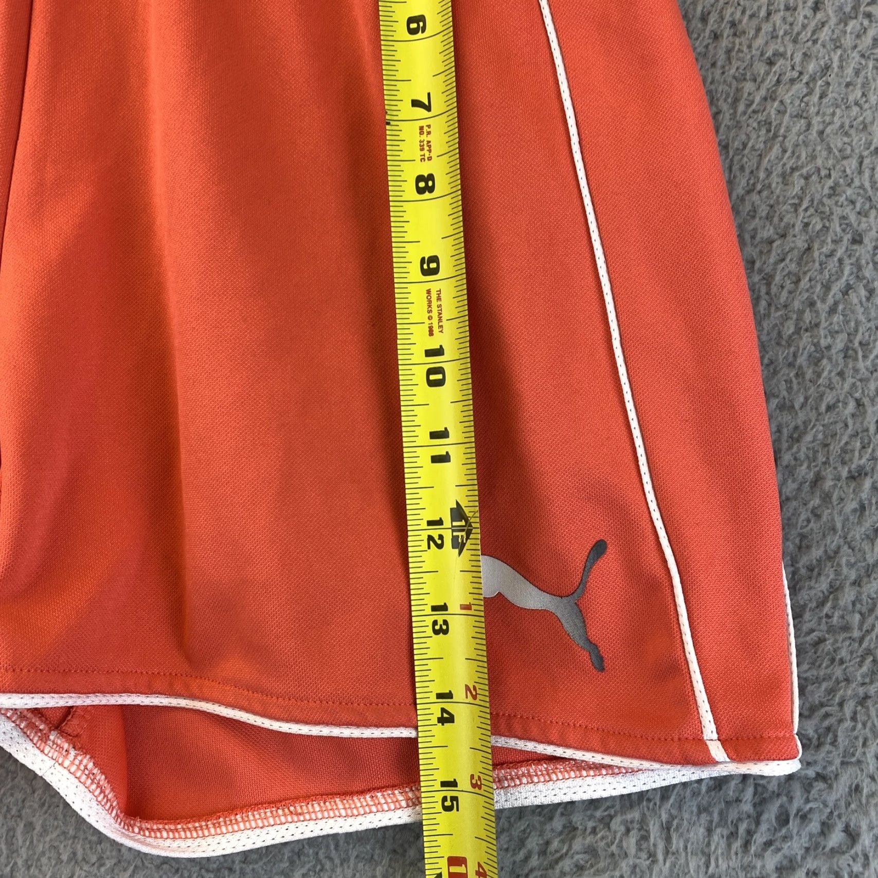 Puma PUMA Womens Athletic Running Shorts Coral Size Medium Regular 55-32 Athletic Gym & Training Running Womens Size 32" / US 10 / IT 46 - 6 Thumbnail
