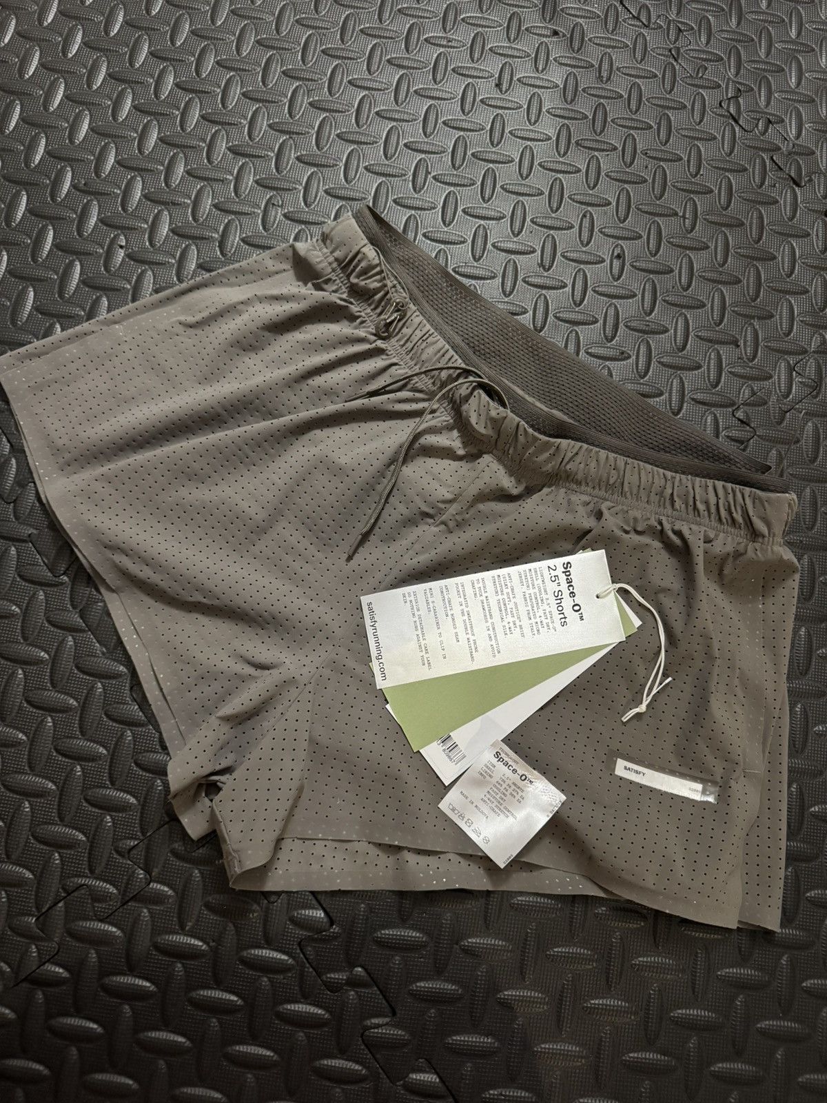 Other Satisfy Space O Shorts 2.5” Size 30" / US 8 / IT 44 - 1 Thumbnail