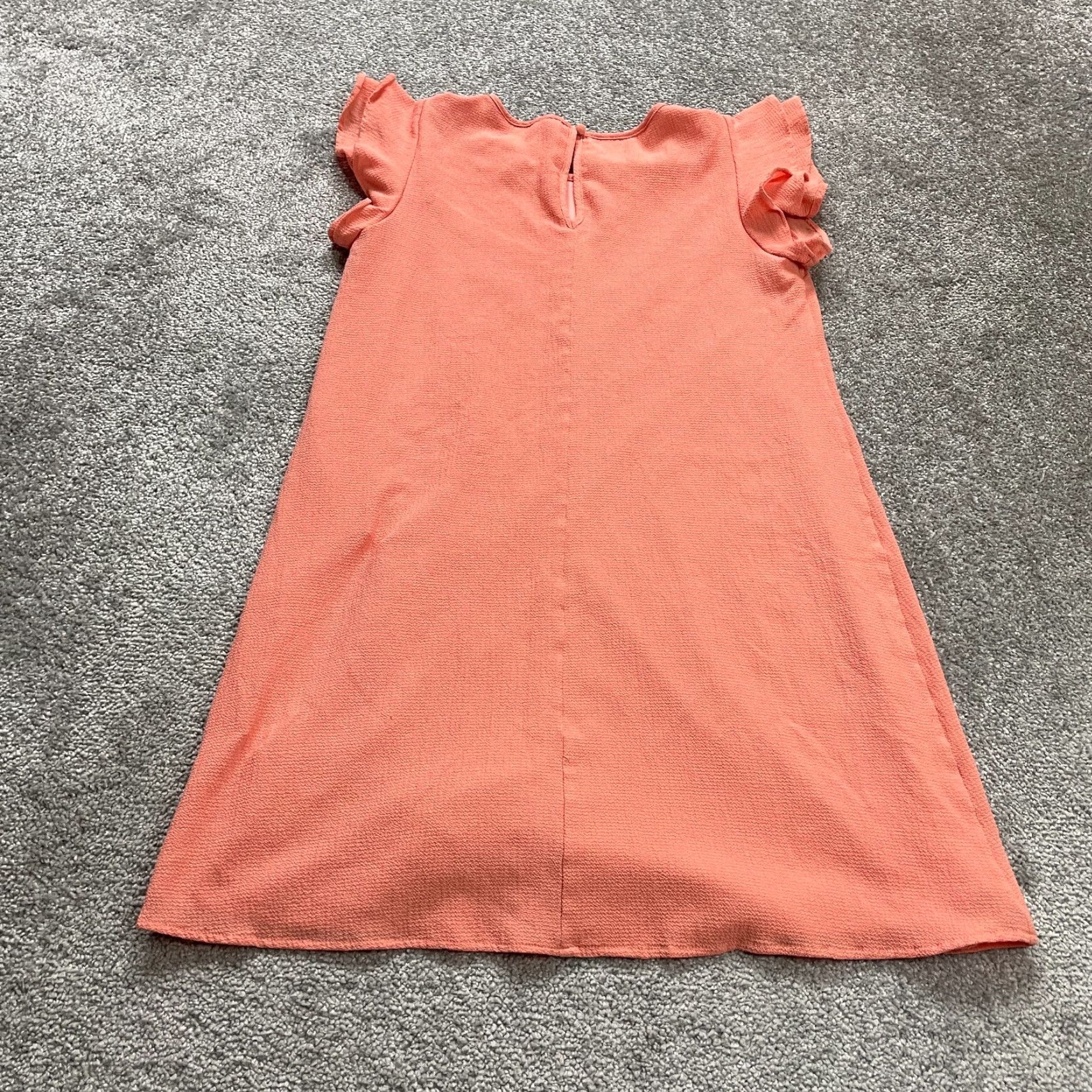 Vintage Andree By Unit Dress Womens Small Pink Shift Midi Ruffle Short Sleeve Round Neck Size 28" / US 6 / IT 42 - 2 Thumbnail