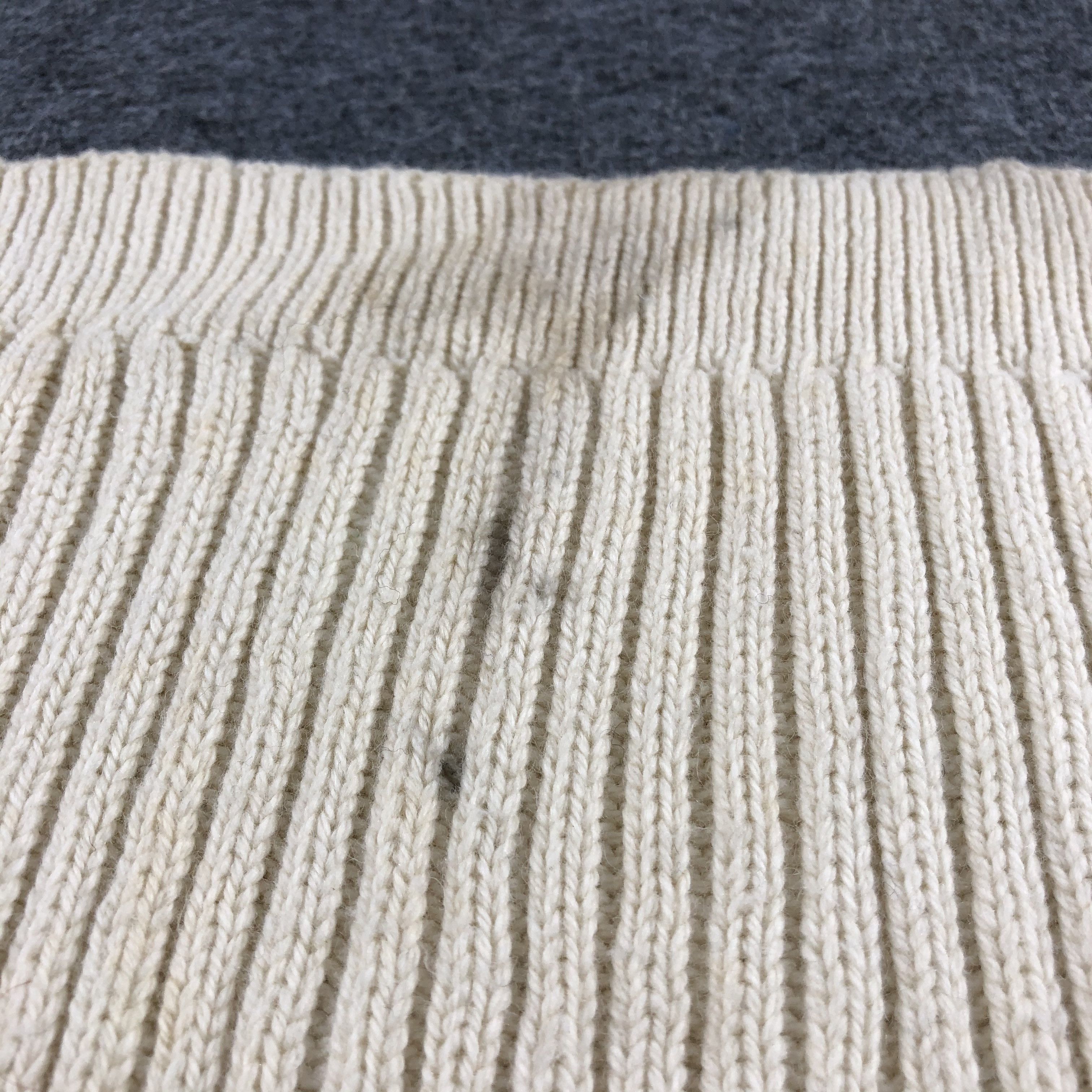 Victorinox Victorinox Pleated Wool Scarf Muffler V687 Size ONE SIZE - 18 Thumbnail