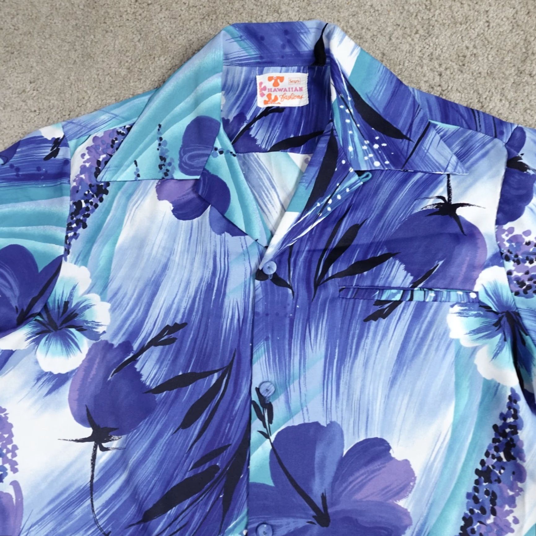 Sears VINTAGE Sears Shirt M Blue Hawaiian Floral Print Camp Loop Collar Men's Short Sleeve Button-Up Size US M / EU 48-50 / 2 - 2 Thumbnail