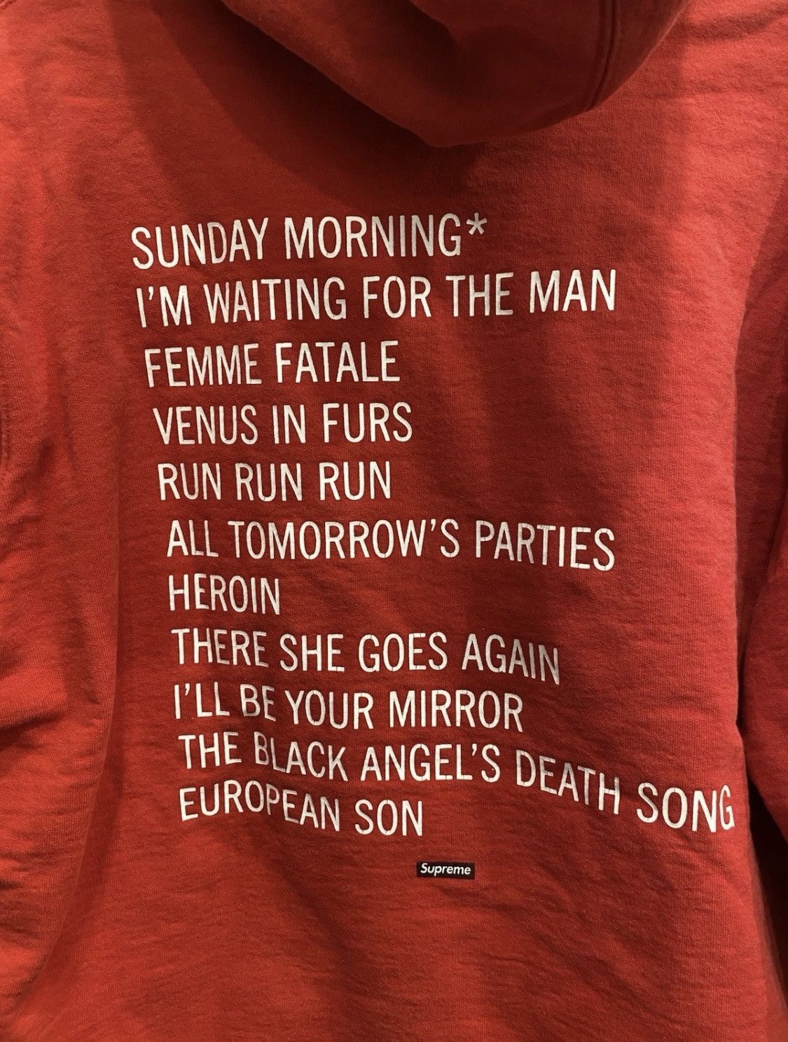 Supreme Supreme Velvet Underground FW19 Pullover Hoodie Red Size XL Size US XL / EU 56 / 4 - 4 Thumbnail