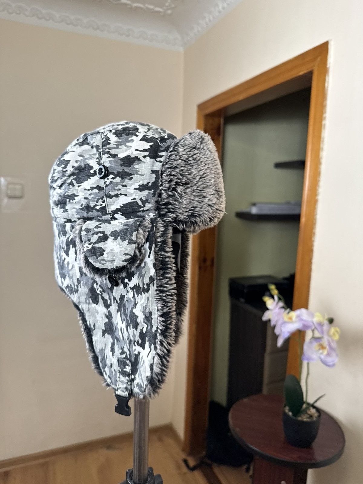 No Fear No Fear Ushanka Mohair Fuzzy Paint Hat Camo Crazy Y2K Winter Size ONE SIZE - 12 Thumbnail