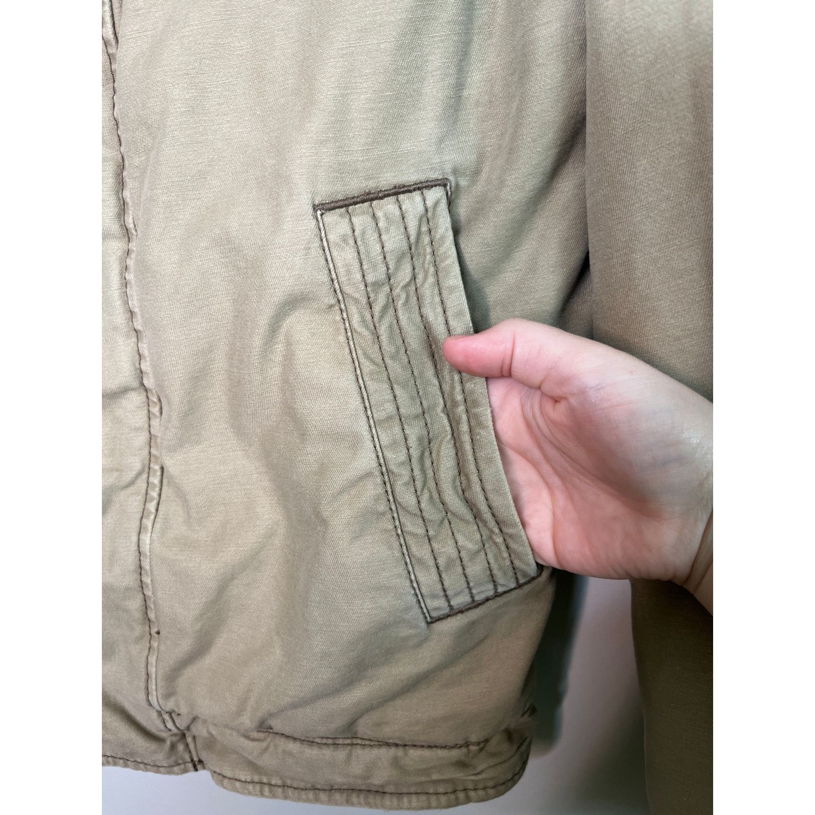 Abercrombie & Fitch 2000s Y2K Abercrombie & Fitch Khaki Adirondack Fur Jacket L Size US L / EU 52-54 / 3 - 5 Thumbnail