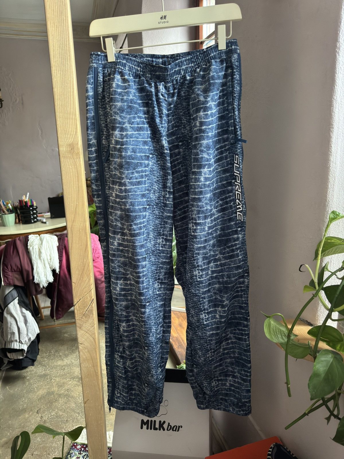 Supreme Supreme croc warm up pant Size US 40 / EU 56 - 1 Thumbnail