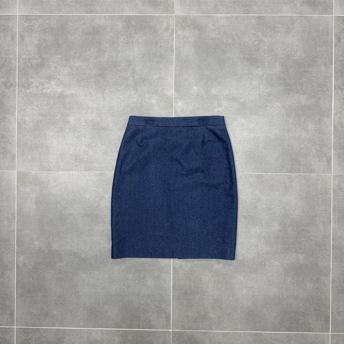 Burberry × Vintage Vintage Burberry Women Denim Skirt Size 40 Made in France Size 28" / US 6 / IT 42 - 12 Thumbnail