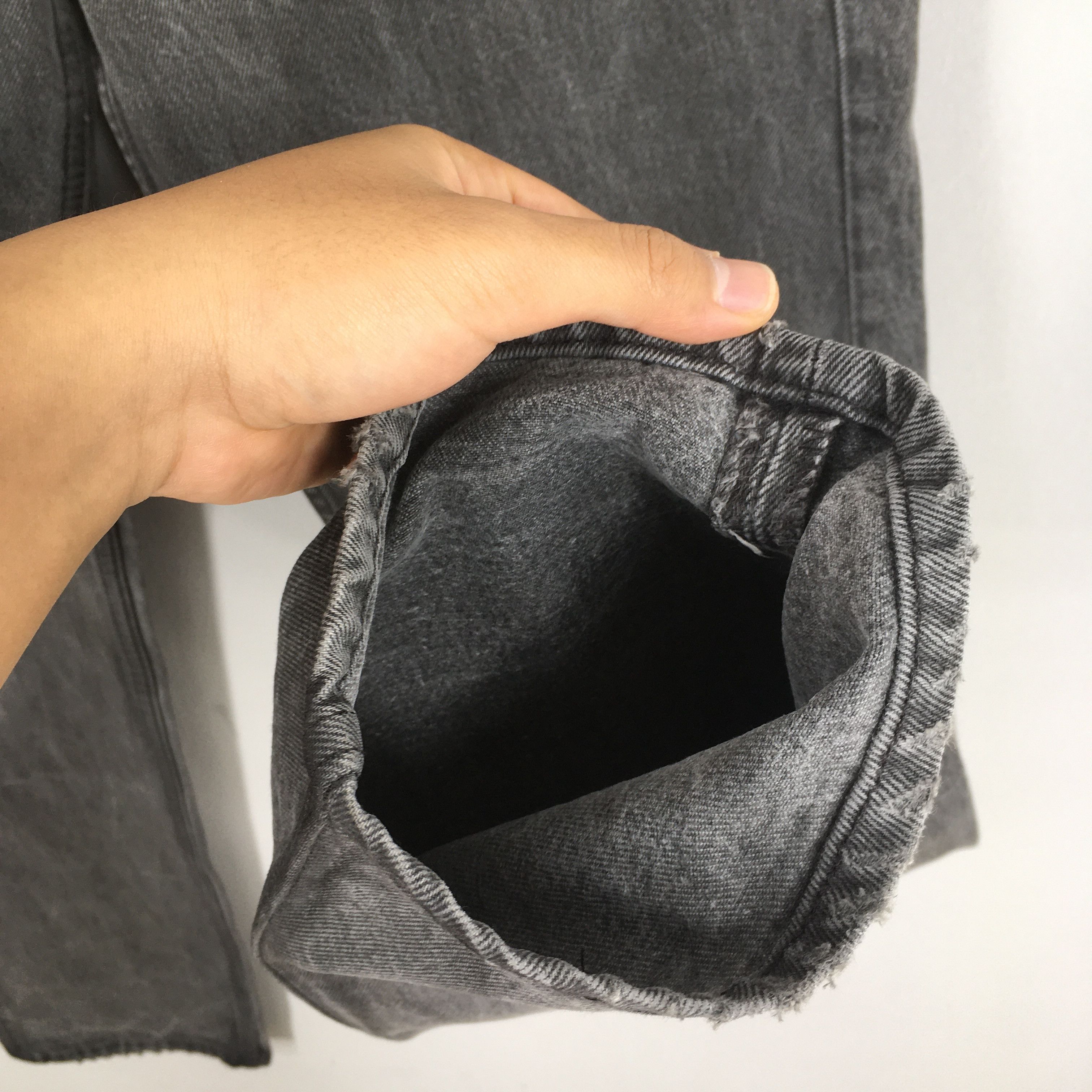 Levi's Size 29x28.5 Vintage 90s Levi's 501 Black Jeans S1051 Size US 29 - 5 Thumbnail