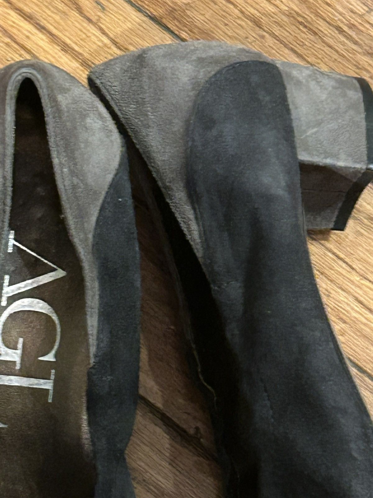 AGL AGL Slip-On Ballet Low Heel Size US 8.5 / IT 38.5 - 9 Thumbnail
