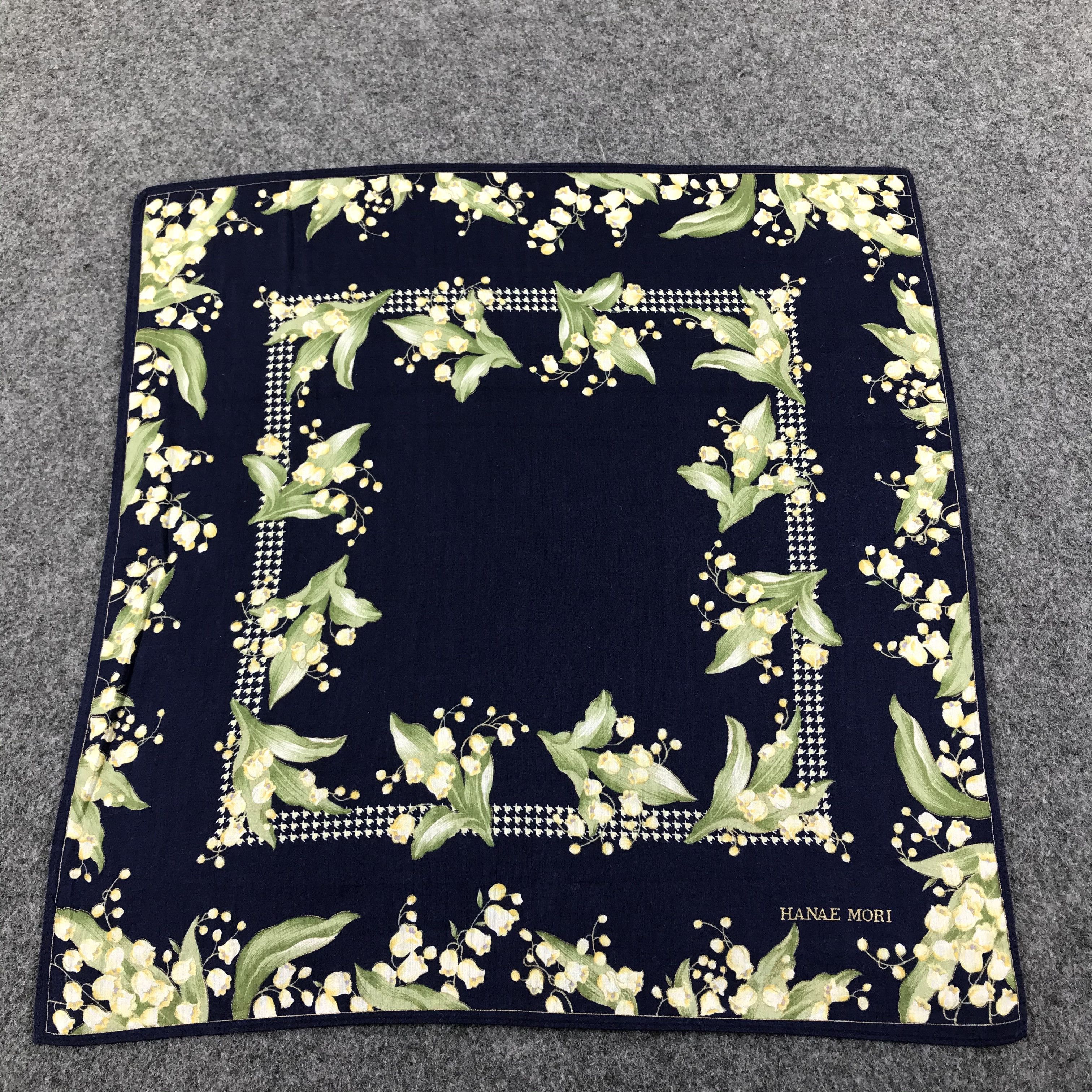 Hanae Mori Hanae Mori Floral Handkerchief Neckerchief Bandana H392 Size ONE SIZE - 3 Thumbnail