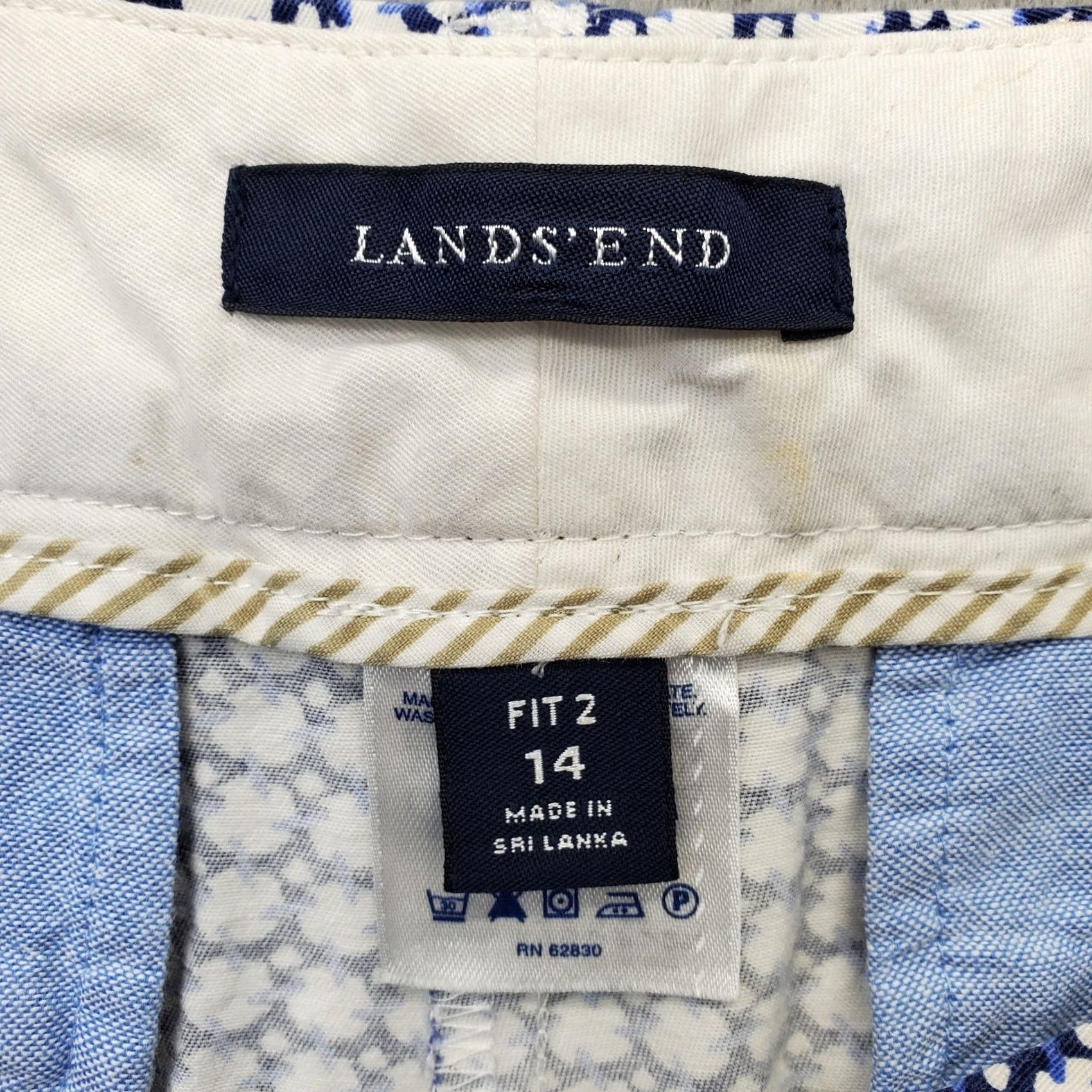 Lands' End Lands' End Chino Shorts Womens 14 Multi Geometric Print Regular Fit Flat Front XS? Size 36" / US 14 / IT 50 - 6 Thumbnail