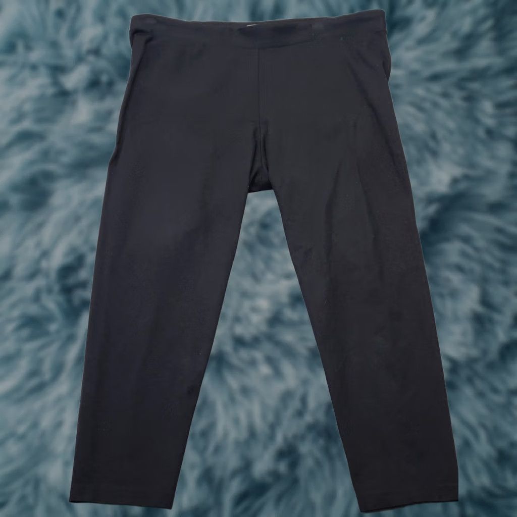 Vince Camuto Vince Camuto Leggings Womens 2X Black Classic Stretch Lightweight Elastic Waist Capri 2X Womens Black Leggings Vince Camuto Size 40" / US 18 - 1 Thumbnail