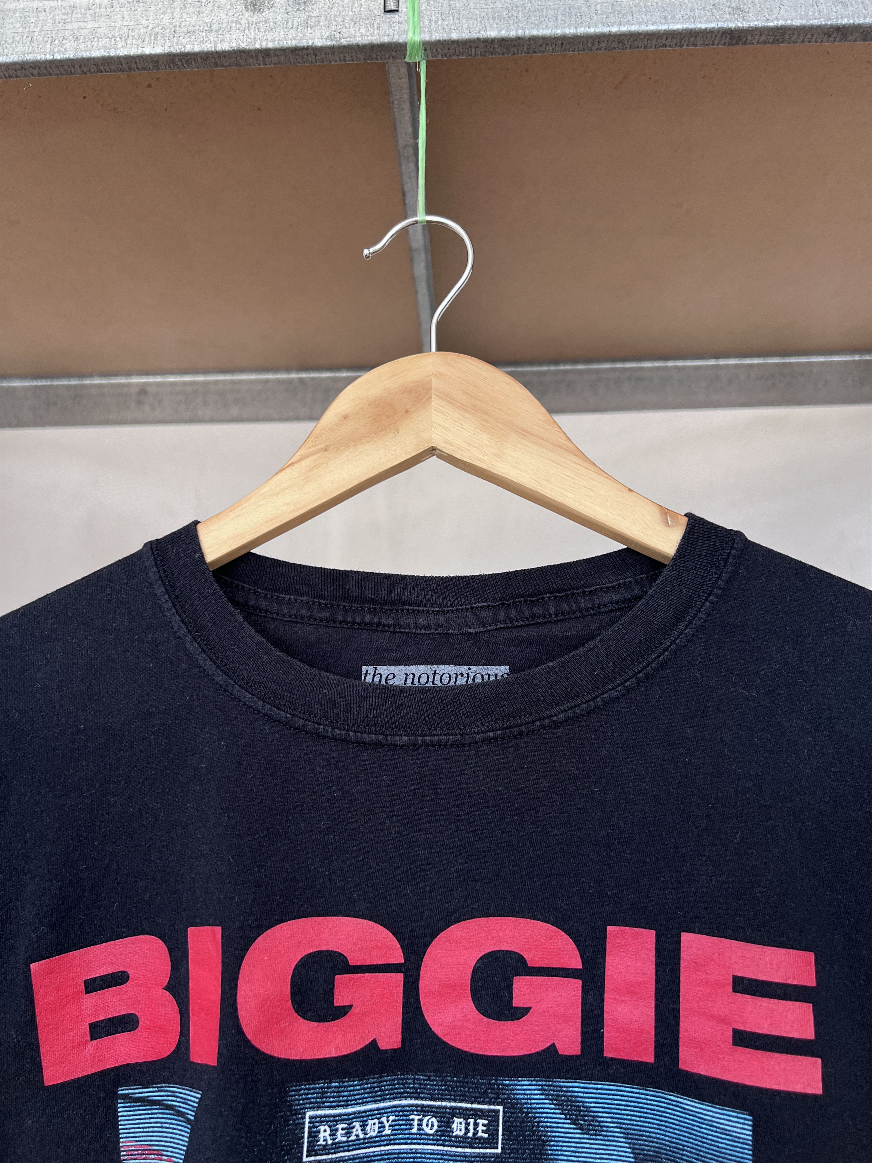 Band Tees Vintage 2000s The Notorious B.I.G. Rap T-shirt Size US XL / EU 56 / 4 - 3 Thumbnail