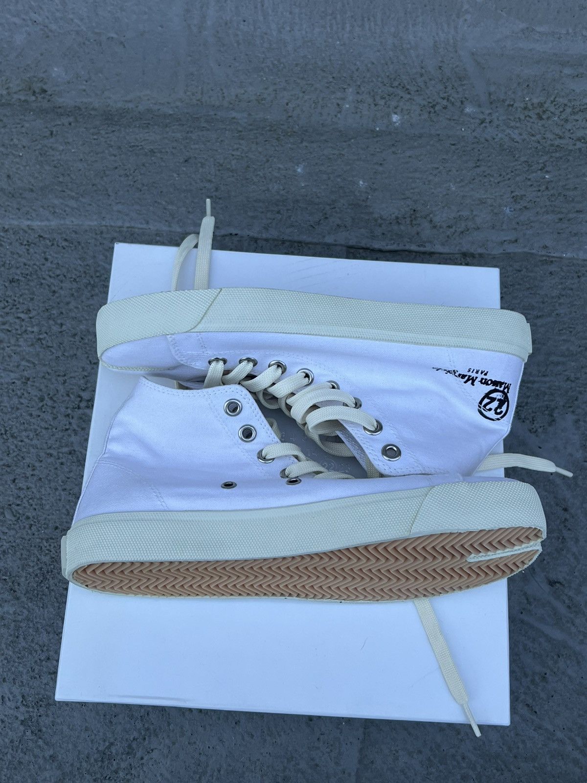 Maison Margiela Margiela Tabi Sneakers White Size US 9 / IT 39 - 3 Thumbnail