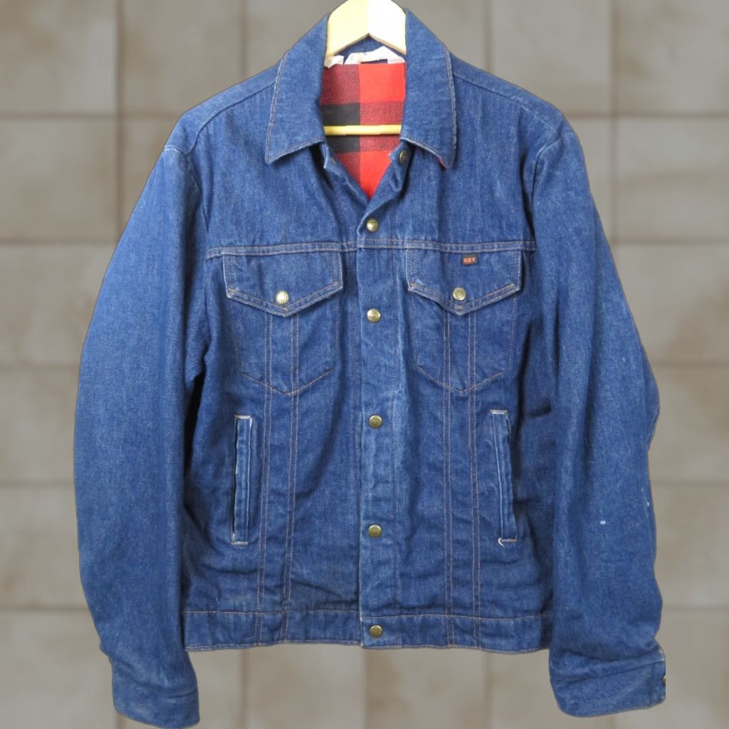 Vintage VINTAGE Rustler Denim Jean Jacket Blue 38 Regular USA Cotton Button Pockets Logo 80s 90s Mens Jacket Size US 38 / EU 54 - 1 Thumbnail