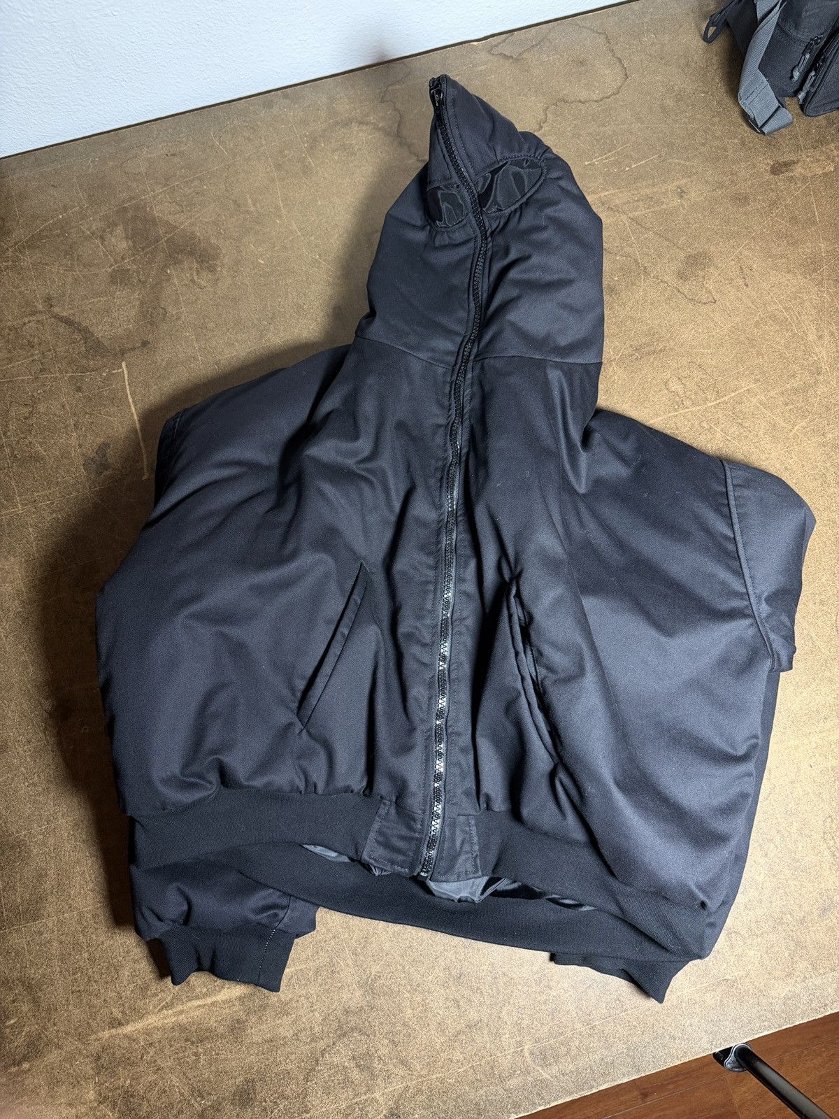 Yeezy FINAL DROP SEASON 9 RUNWAY FULLZIP GIMP Size US XL / EU 56 / 4 - 9 Thumbnail
