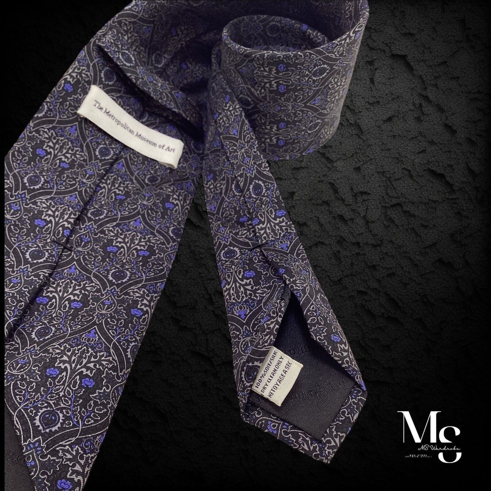 Other THE METROPOLITAN MUSEUM OF ART Black Gray Baroque Silk Tie Size ONE SIZE - 3 Thumbnail