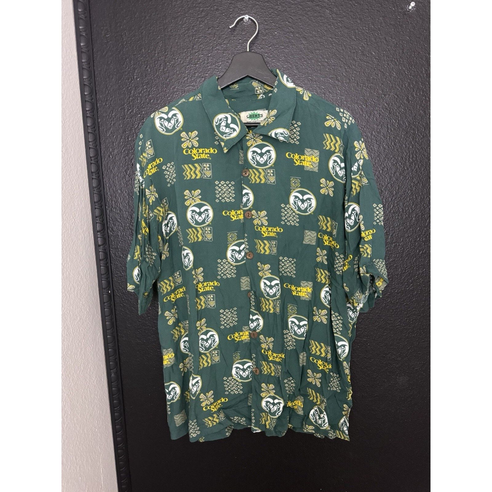 VTG Cherts College Colorado State Rams Logo Hawaiian Shirt L