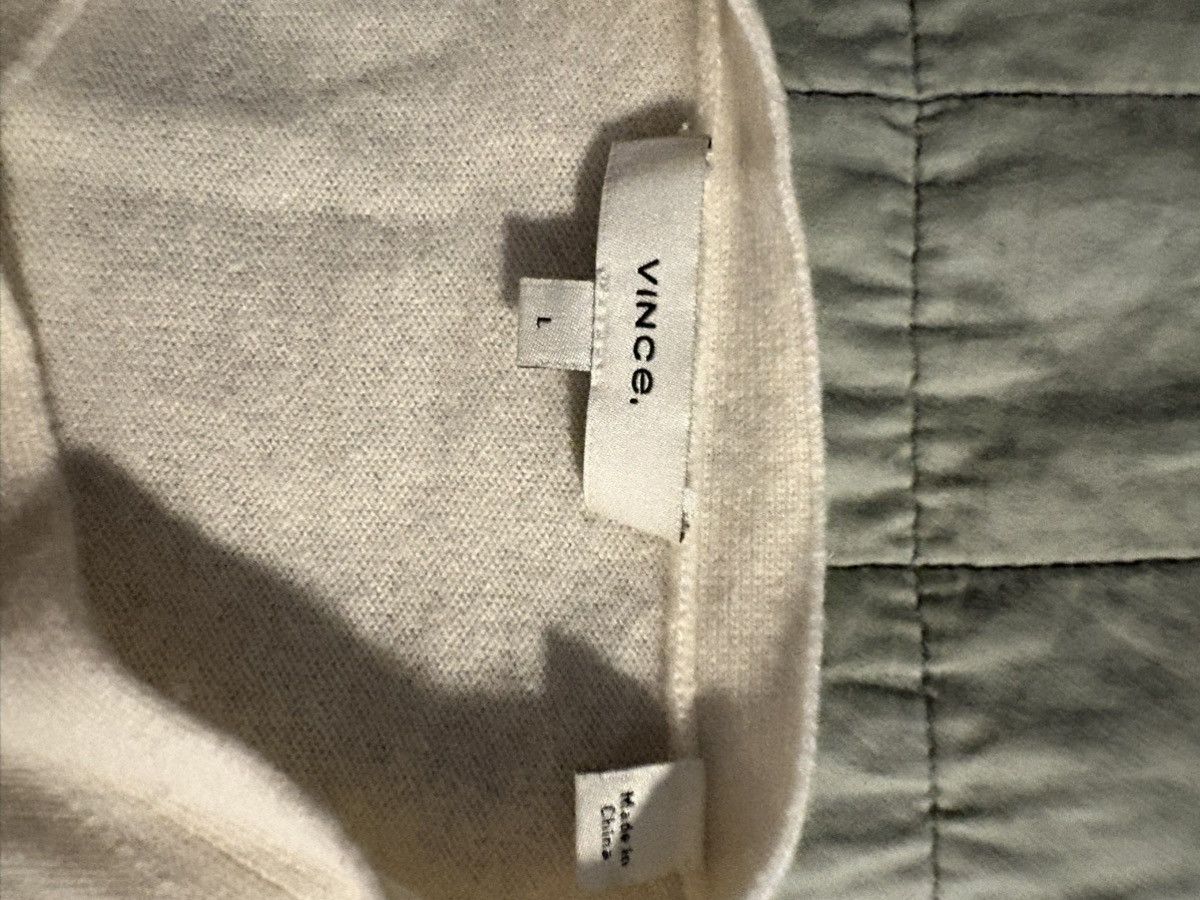 Vince Vince womens beige cashmere sweater size L Size L / US 10 / IT 46 - 2 Thumbnail