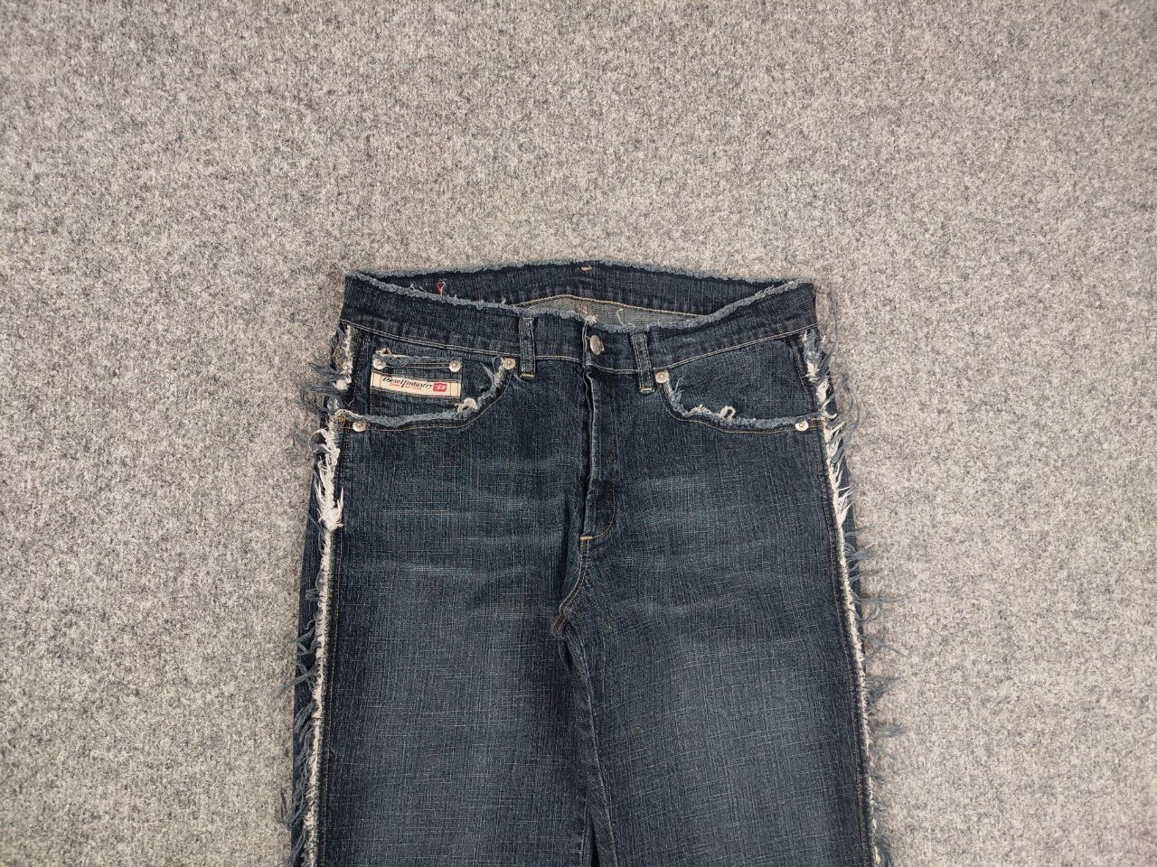 Diesel Rare Vintage Diesel Distressed Denim Flared Jeans Y2k Style Size 32" / US 10 / IT 46 - 7 Thumbnail