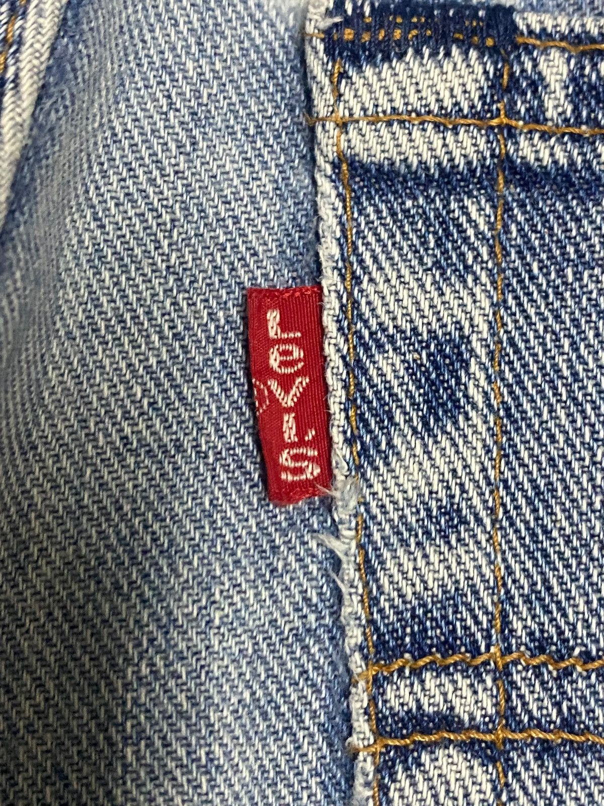 Levi's Vintage Clothing Vintage Levis511 80’s Faded Wash Loose Jeans Size US 28 / EU 44 - 12 Thumbnail